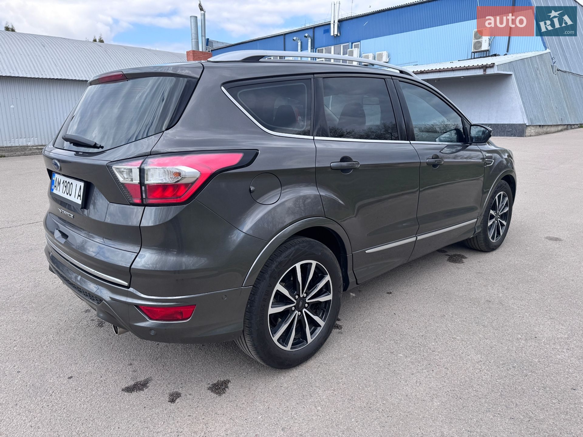 Ford Kuga 2018 VIN WF0AXXWPMAJT65925 фото оголошення 7 з 27