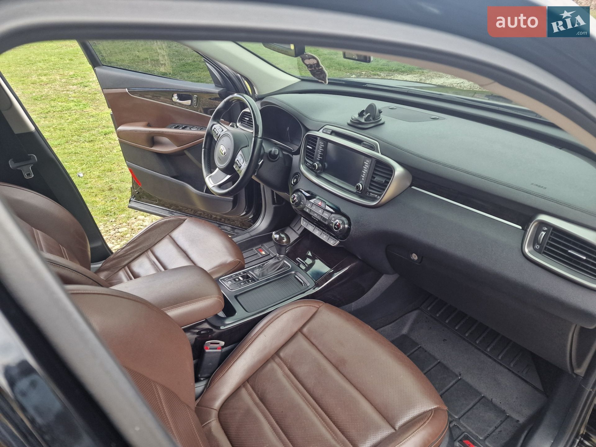 Kia Sorento 2015 VIN KNAPK81BDGA159354 фото оголошення 8 з 22