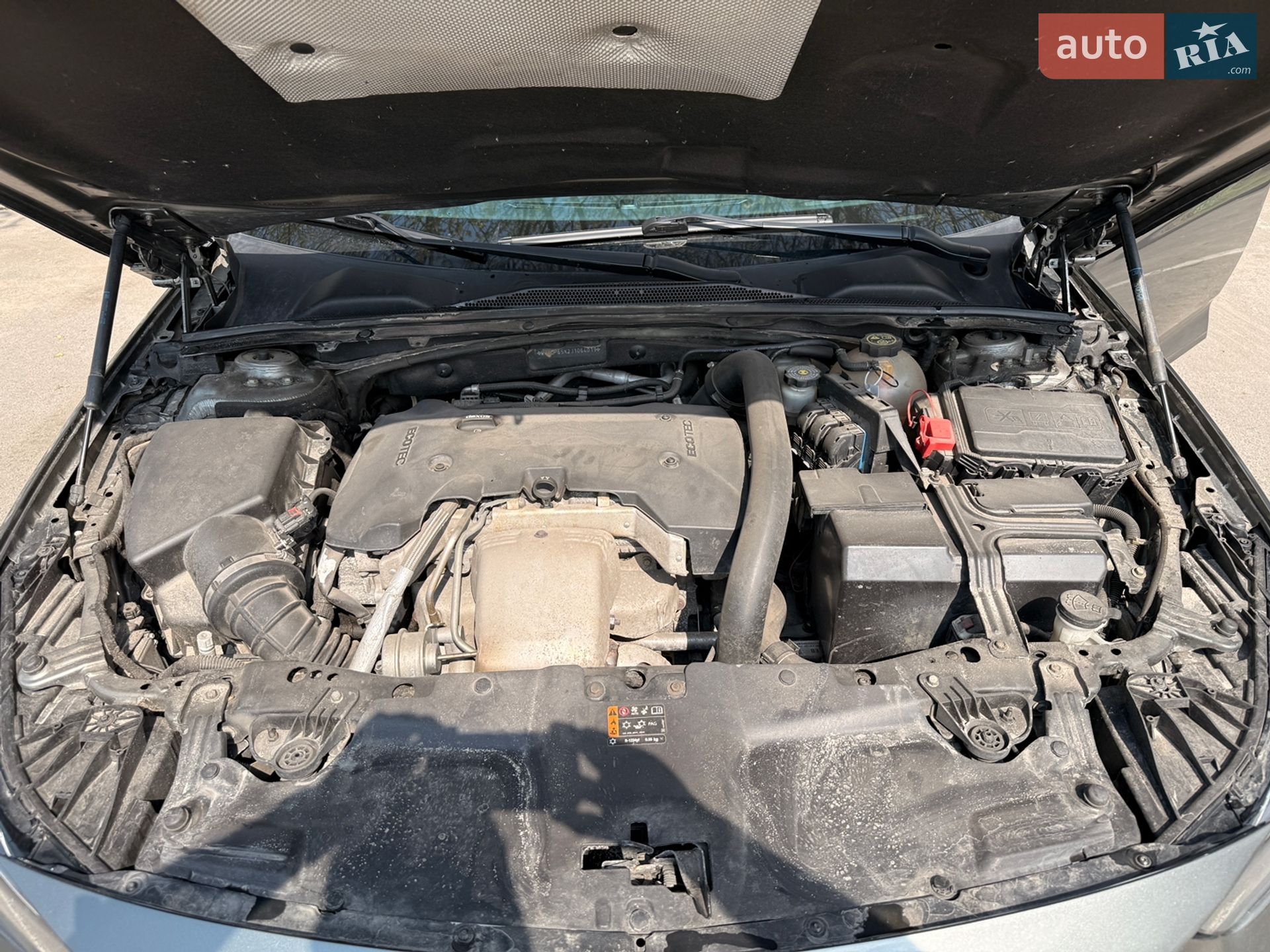 Buick Regal 2017 VIN W04GP6SX2J1064019 фото оголошення 6 з 10