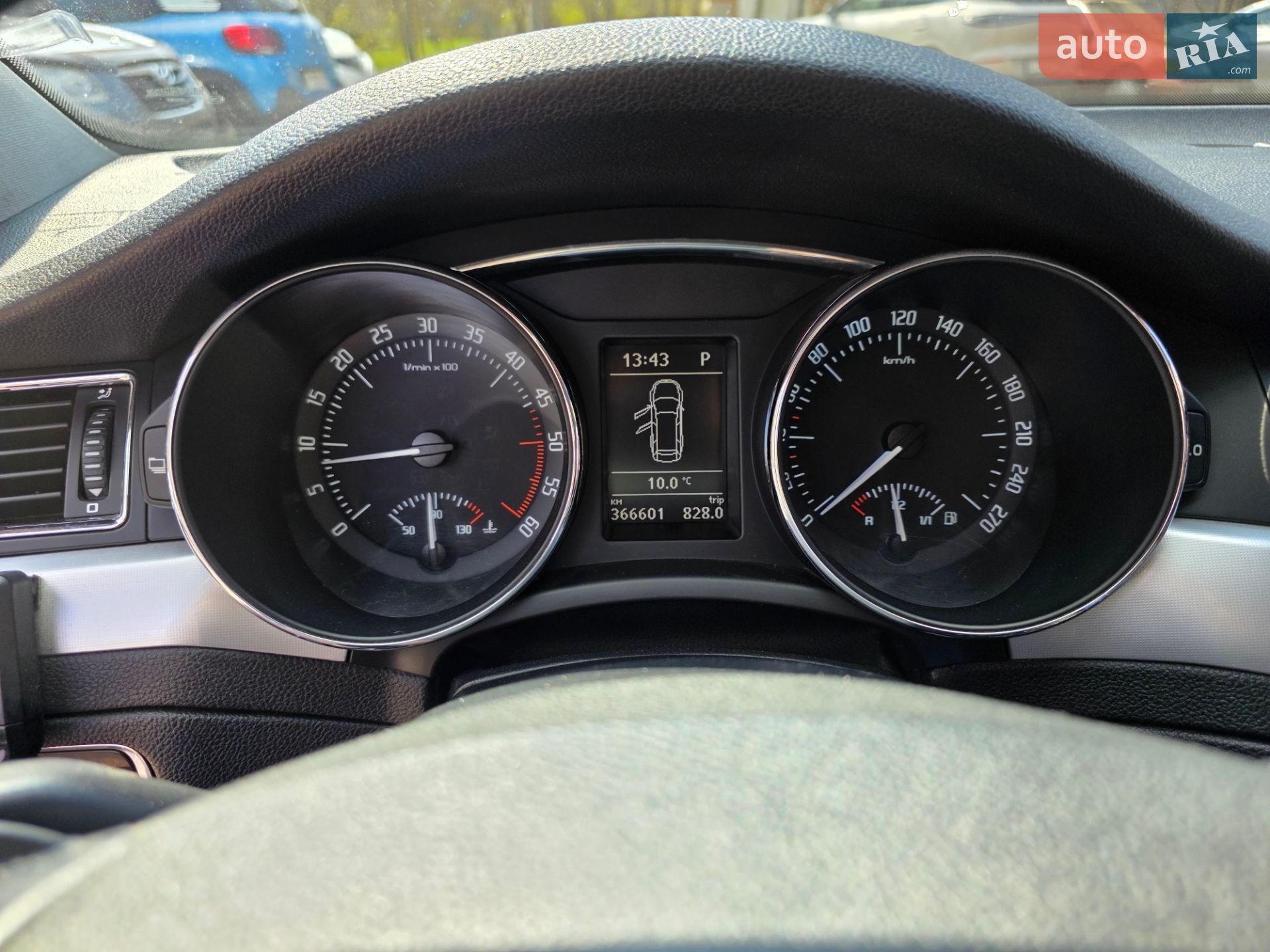 Skoda Superb 2010 VIN TMBJF73TXB9034771 фото оголошення 3 з 16