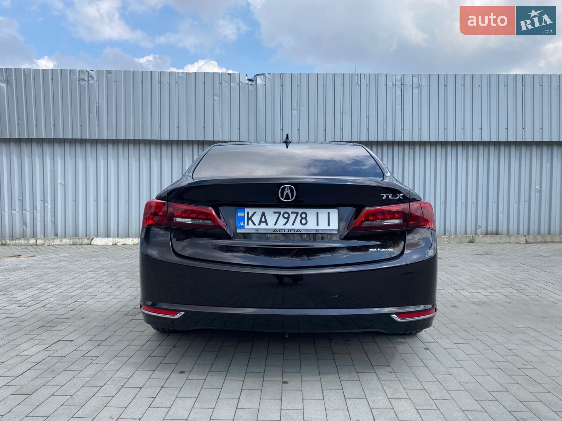 Acura TLX 2017 VIN 19UUB3F59HA003292 фото оголошення 9 з 26