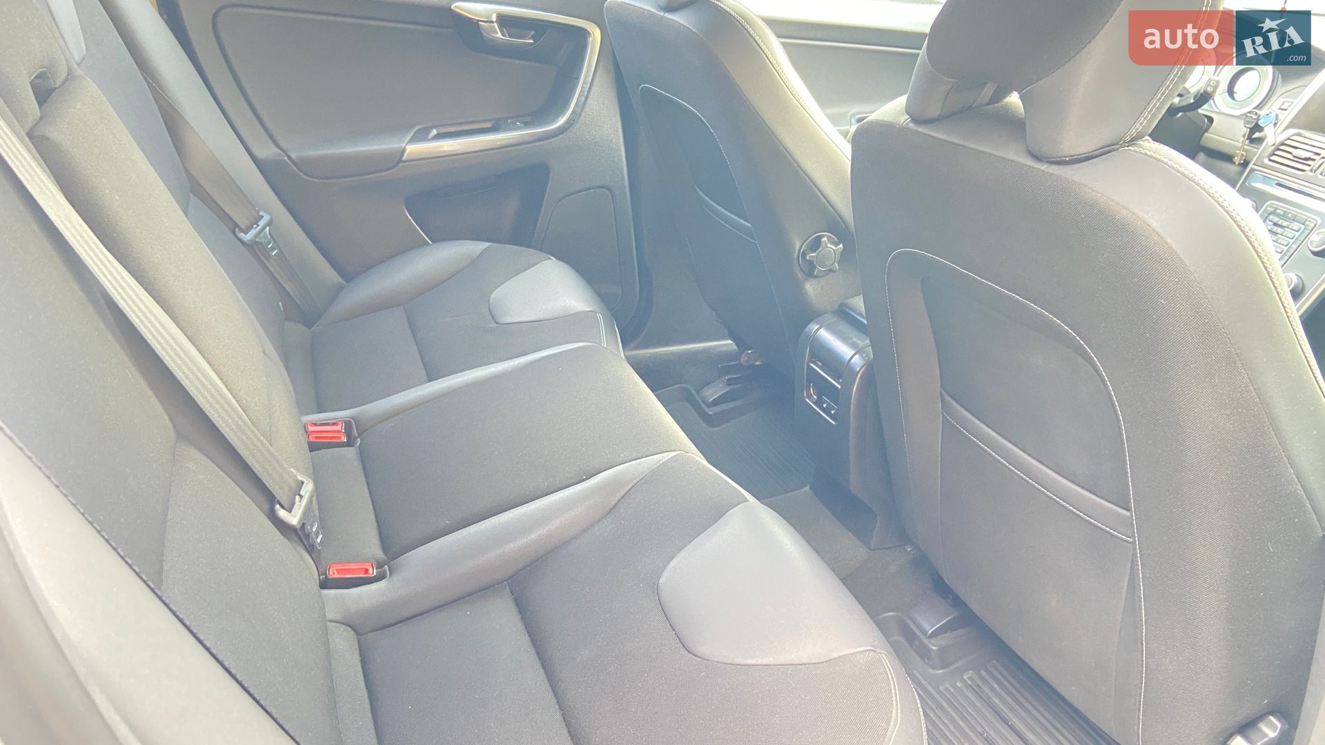 Volvo Xc60 2013 VIN YV1DZ8256D2466099 фото оголошення 9 з 10