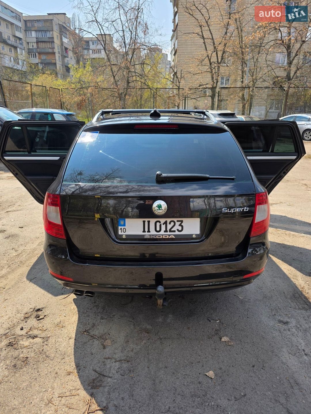 Skoda Superb 2010 VIN TMBJF73TXB9034771 фото оголошення 12 з 16