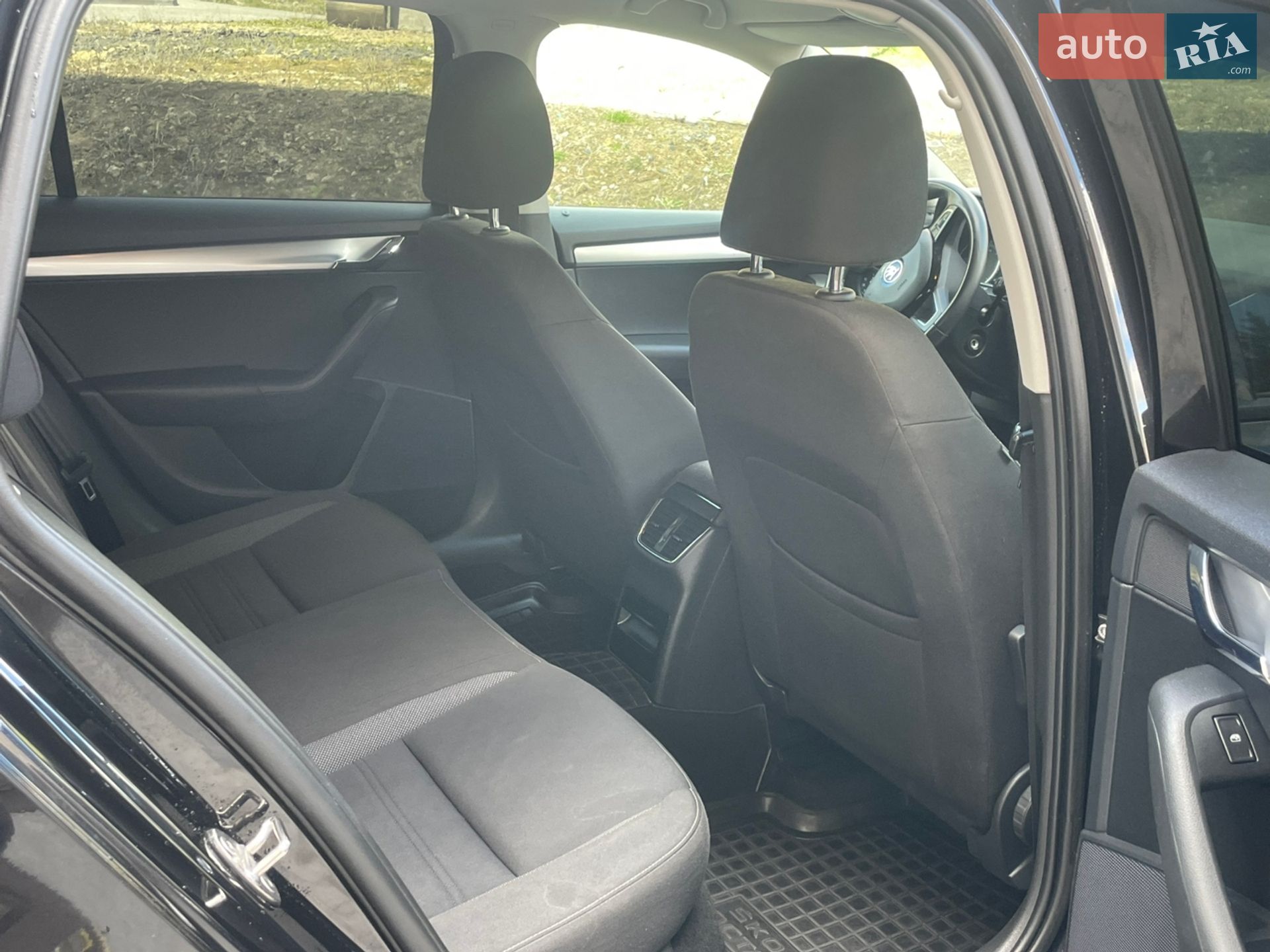 Skoda Octavia 2018 VIN TMBJJ7NE5K0111256 фото оголошення 13 з 26