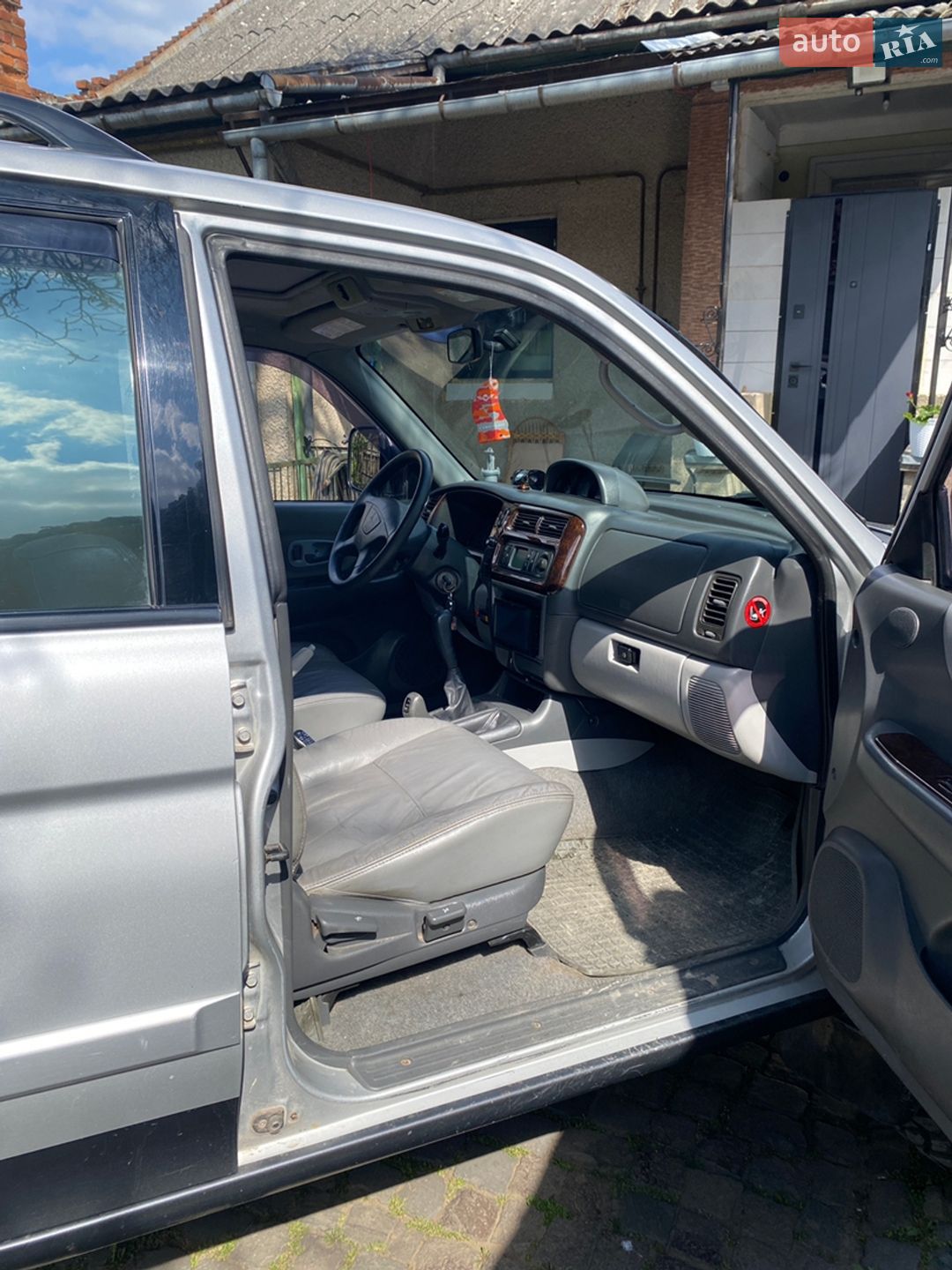 Mitsubishi Pajero Sport 2003 VIN JMB0NK9603J000301 фото оголошення 5 з 25