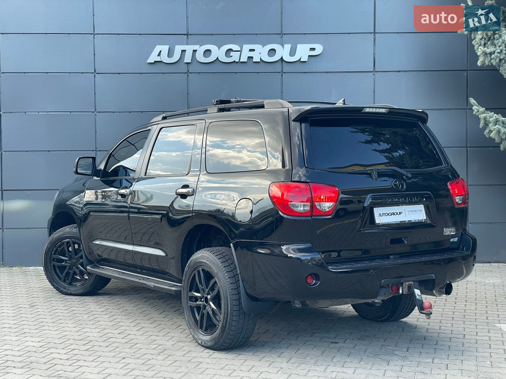 Toyota Sequoia 2011 VIN 5TDDW5G15CS057758 фото оголошення 9 з 42