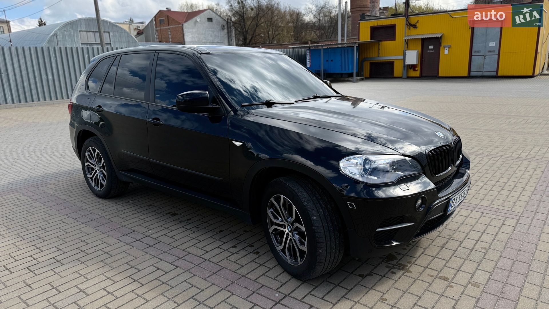 BMW X5 2011 VIN WBAZW61040L566908 фото оголошення 8 з 27
