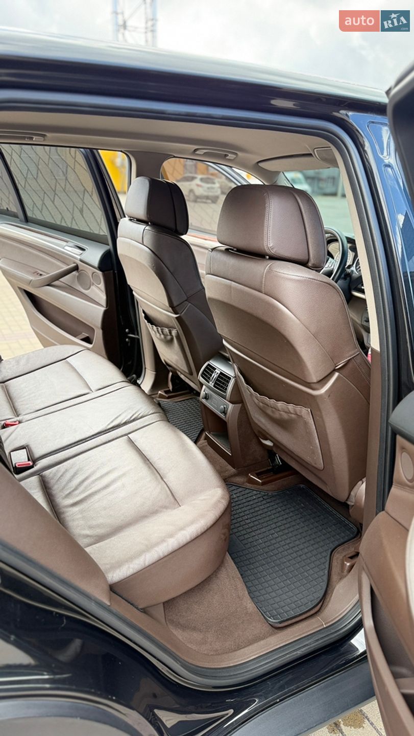BMW X5 2011 VIN WBAZW61040L566908 фото оголошення 13 з 27