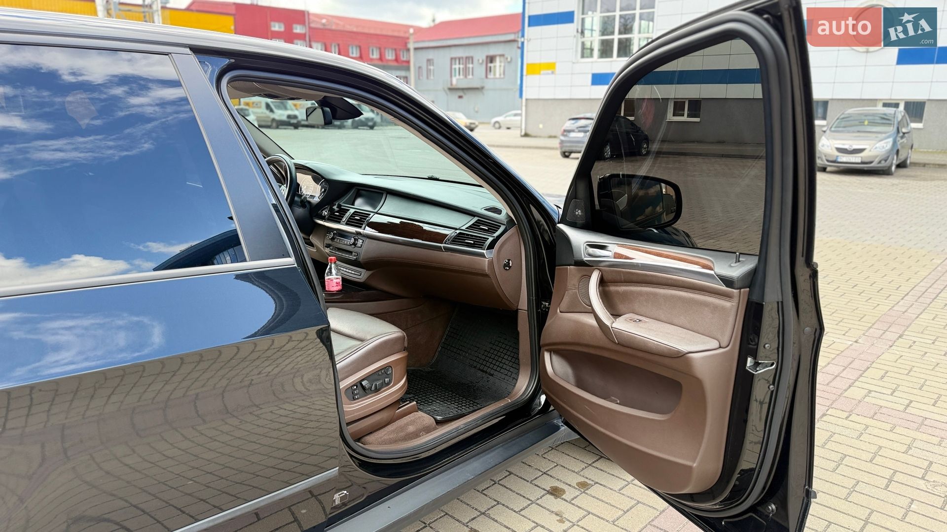 BMW X5 2011 VIN WBAZW61040L566908 фото оголошення 16 з 27