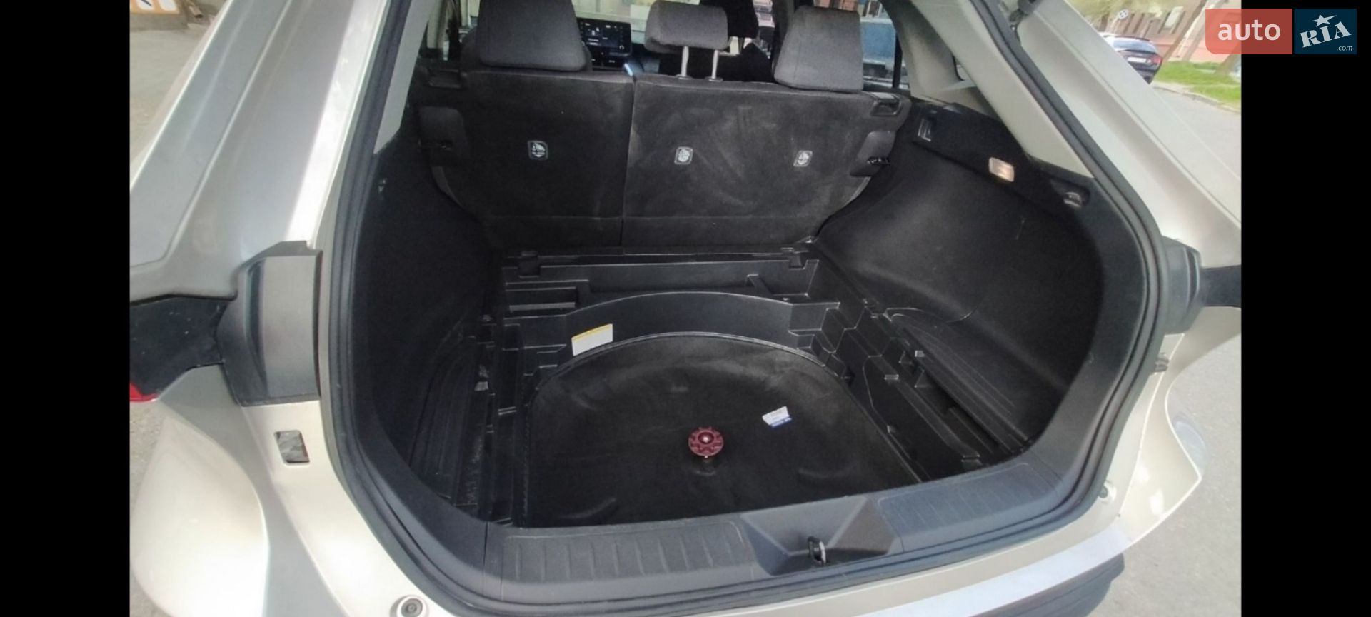 Toyota Venza 2022 VIN JTEAAAAHXNJ102740 фото оголошення 12 з 47