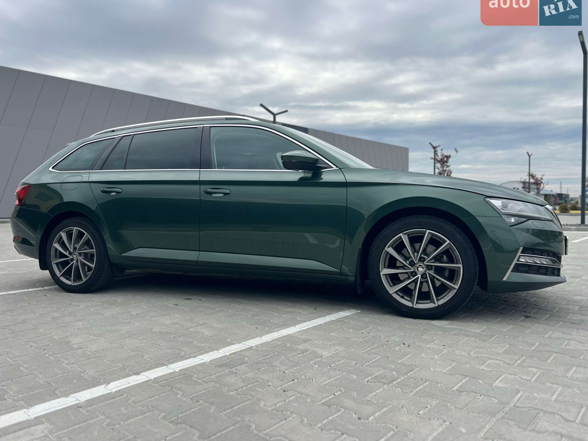 Skoda Superb 2020 VIN TMBJW7NP4L7059825 фото оголошення 8 з 55