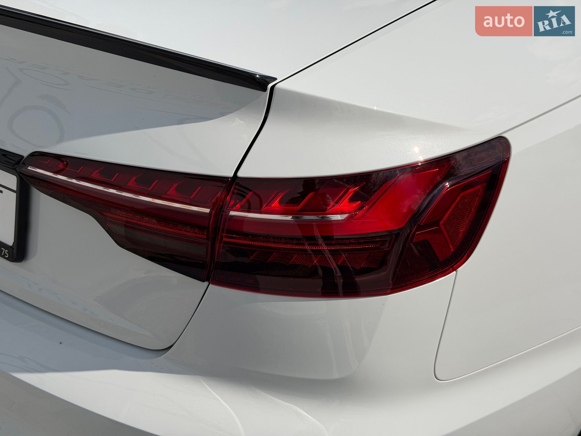 Audi S4 2022 VIN WAUB4AF4XNA033583 фото оголошення 13 з 53