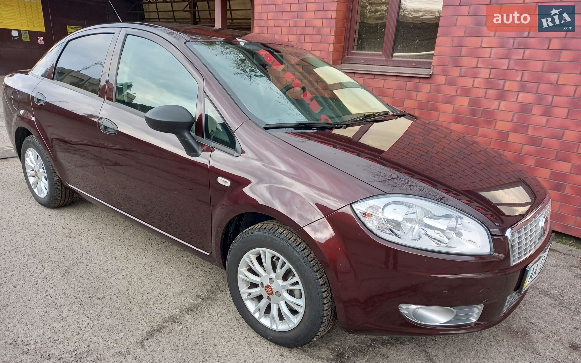 Fiat Linea 2012 VIN ZFA32300003170044 фото оголошення 4 з 19