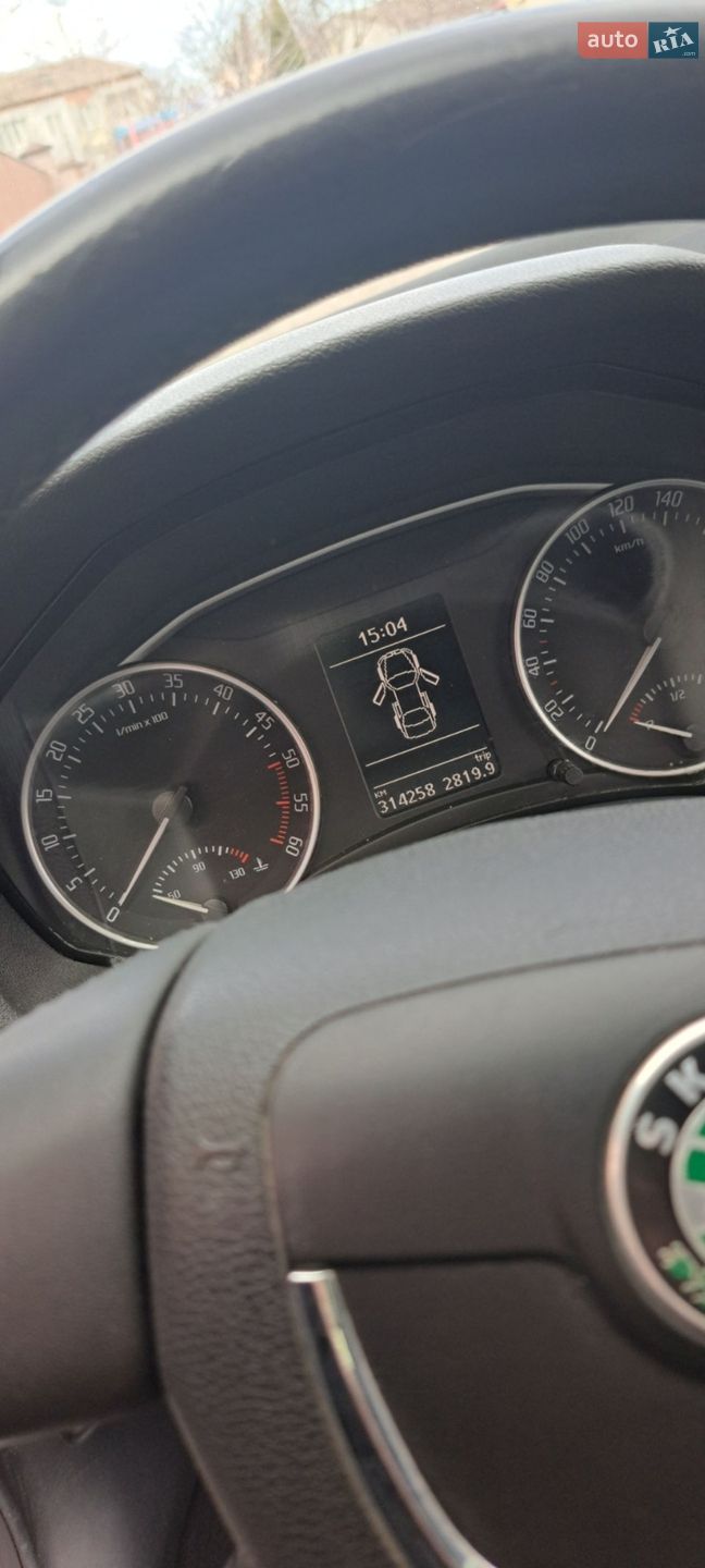 Skoda Octavia 2012 VIN TMBHE61Z5C8027852 фото оголошення 3 з 12