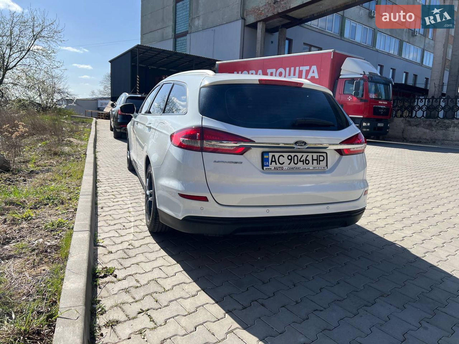 Ford Mondeo 2019 VIN WF0FXXWPCFKL08752 фото оголошення 11 з 16
