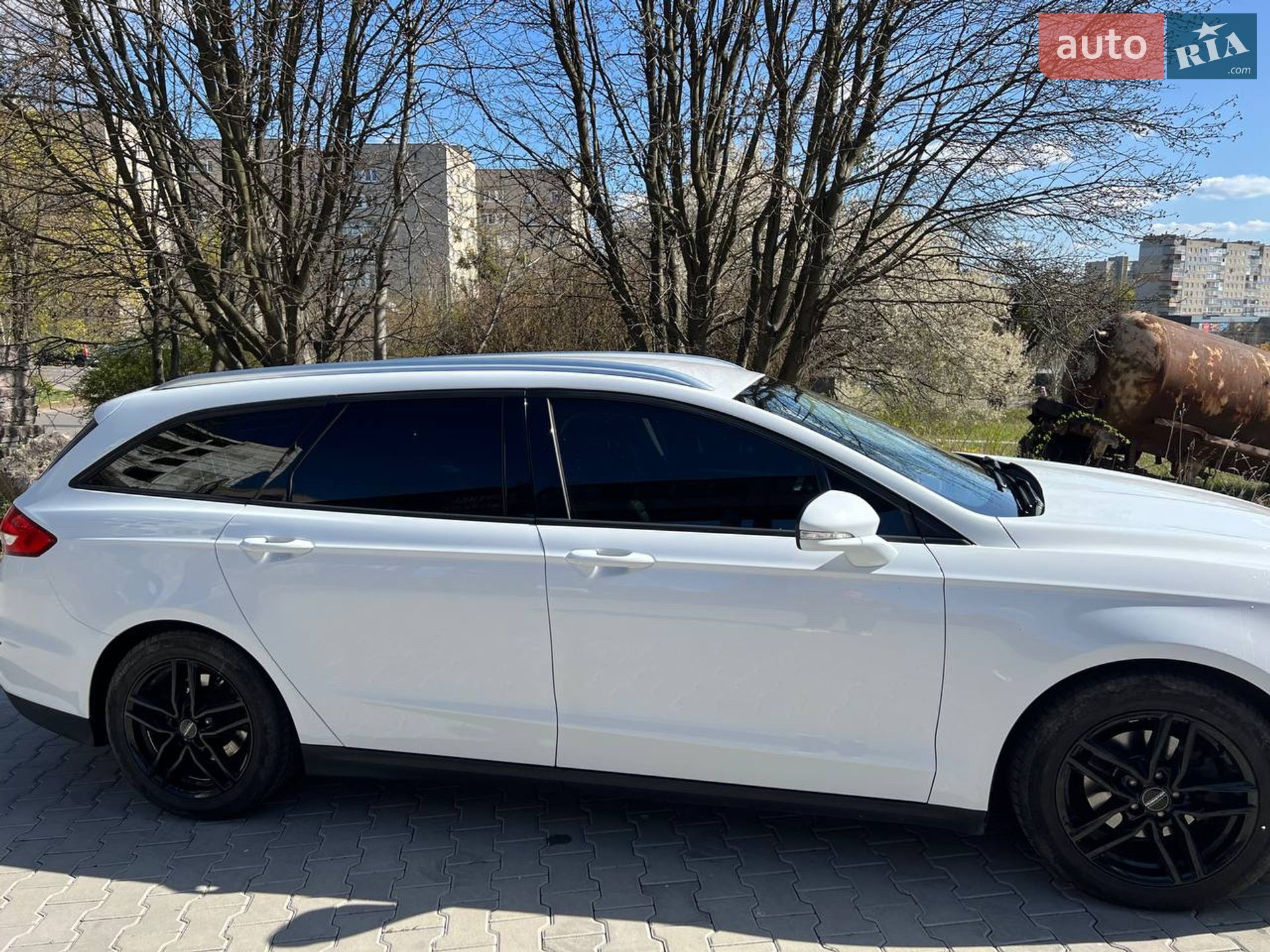 Ford Mondeo 2019 VIN WF0FXXWPCFKL08752 фото оголошення 13 з 16
