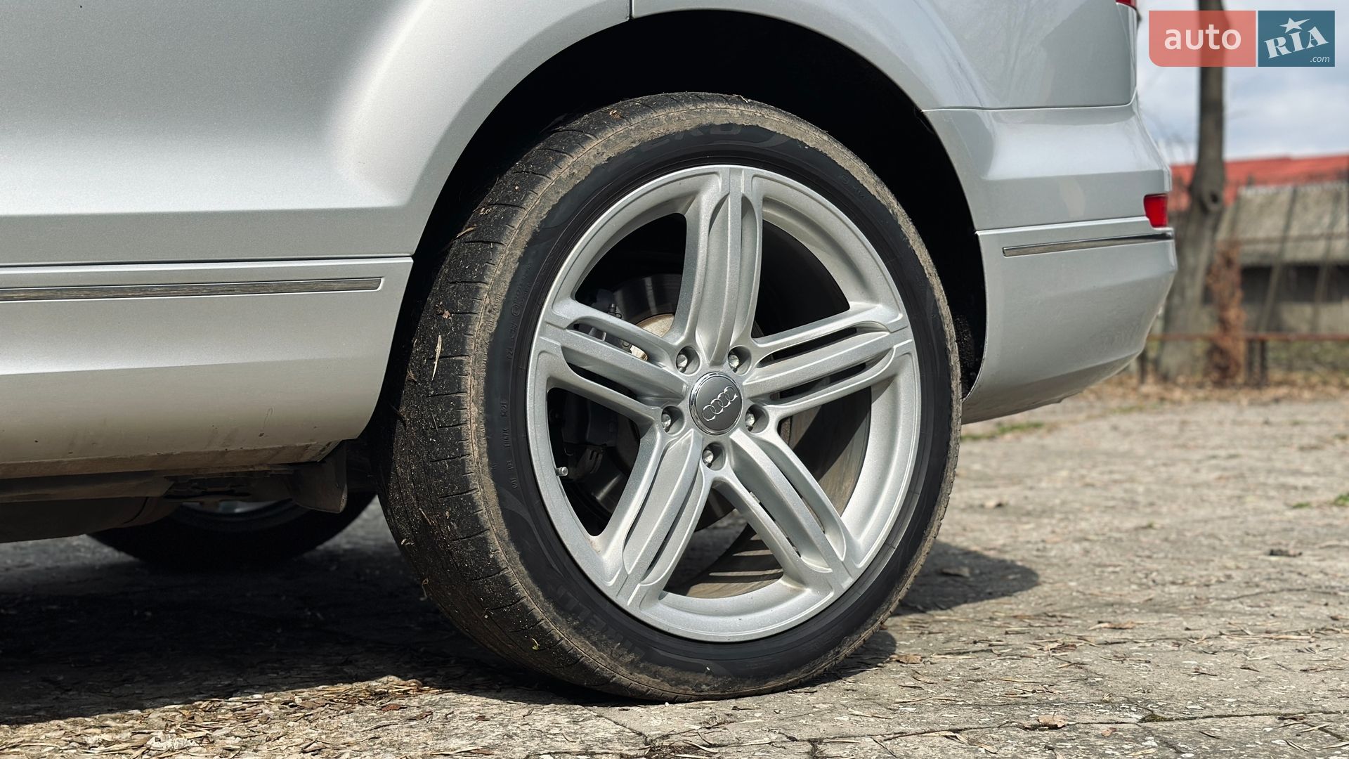 Audi Q7 2010 VIN WAUZZZ4L8BD010502 фото оголошення 9 з 66