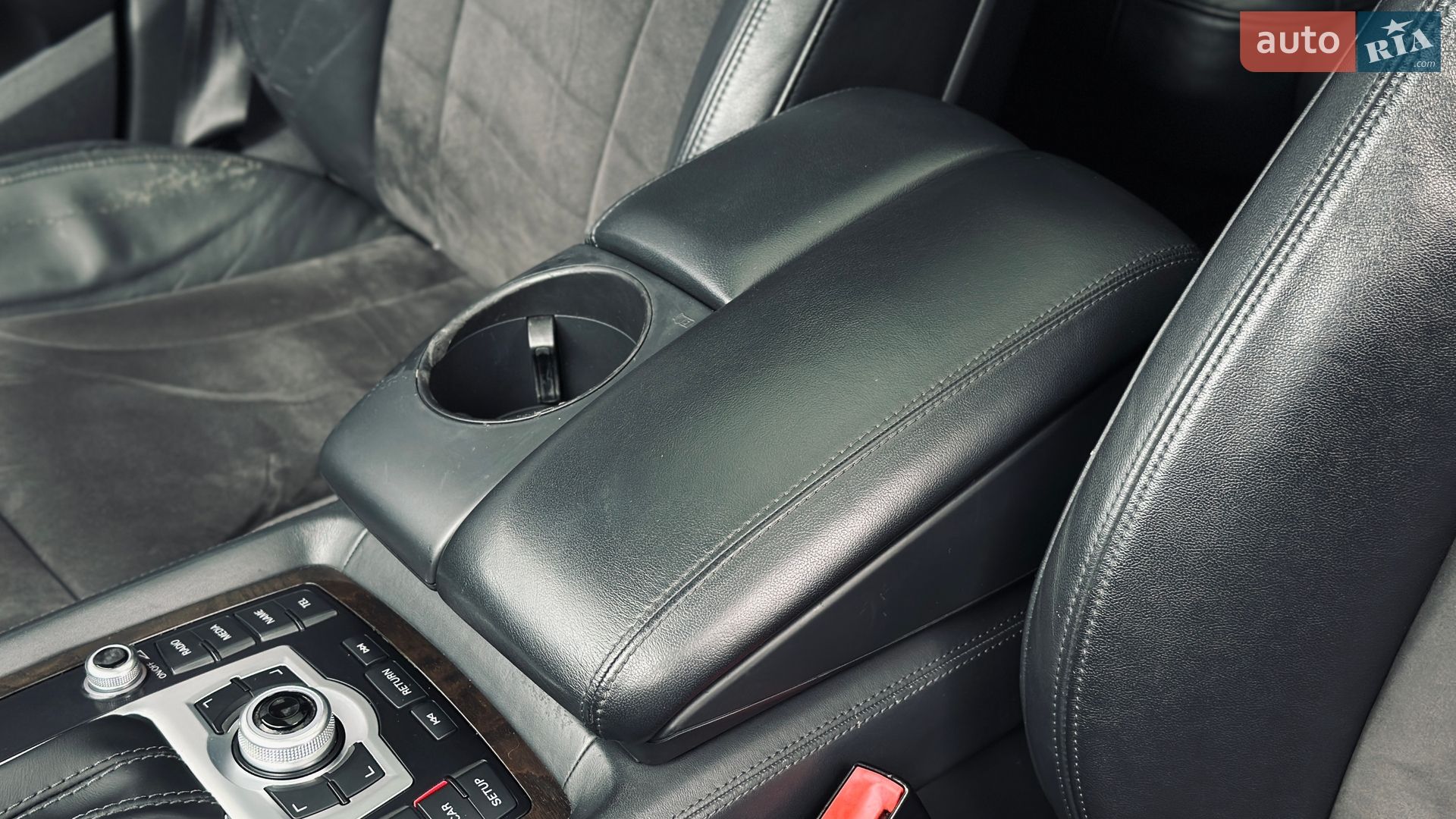 Audi Q7 2010 VIN WAUZZZ4L8BD010502 фото оголошення 34 з 66