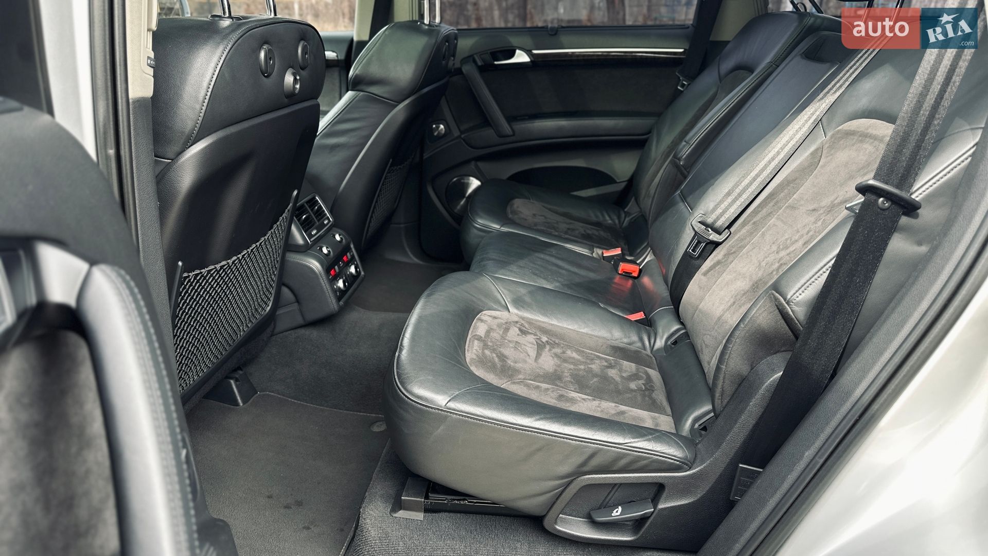 Audi Q7 2010 VIN WAUZZZ4L8BD010502 фото оголошення 40 з 66