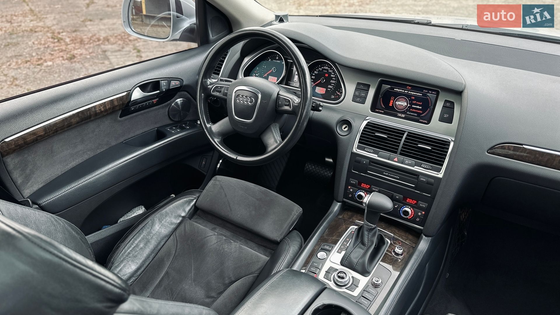 Audi Q7 2010 VIN WAUZZZ4L8BD010502 фото оголошення 46 з 66