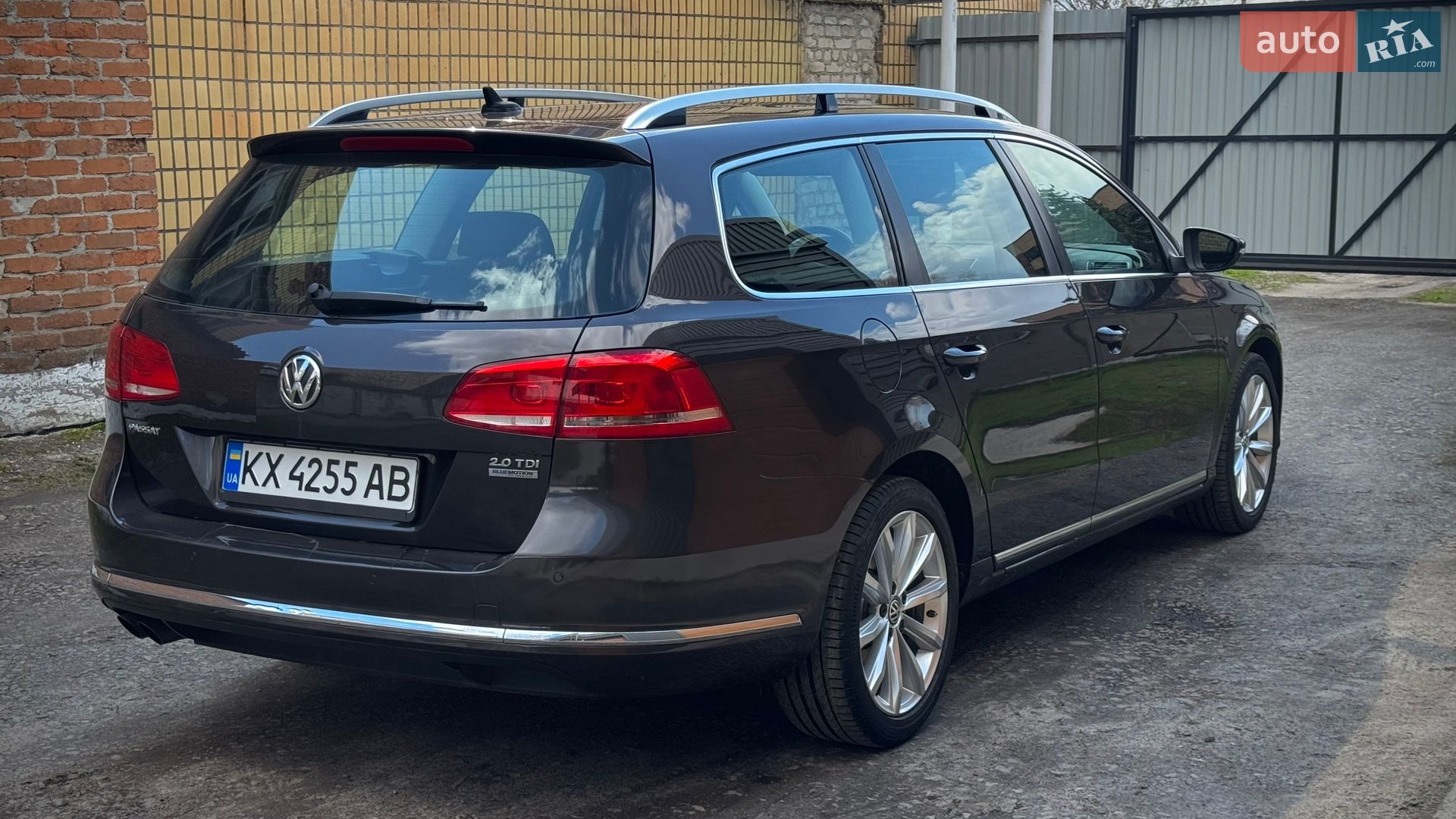 Volkswagen Passat 2011 VIN WVWZZZ3CZCE086972 фото оголошення 5 з 19