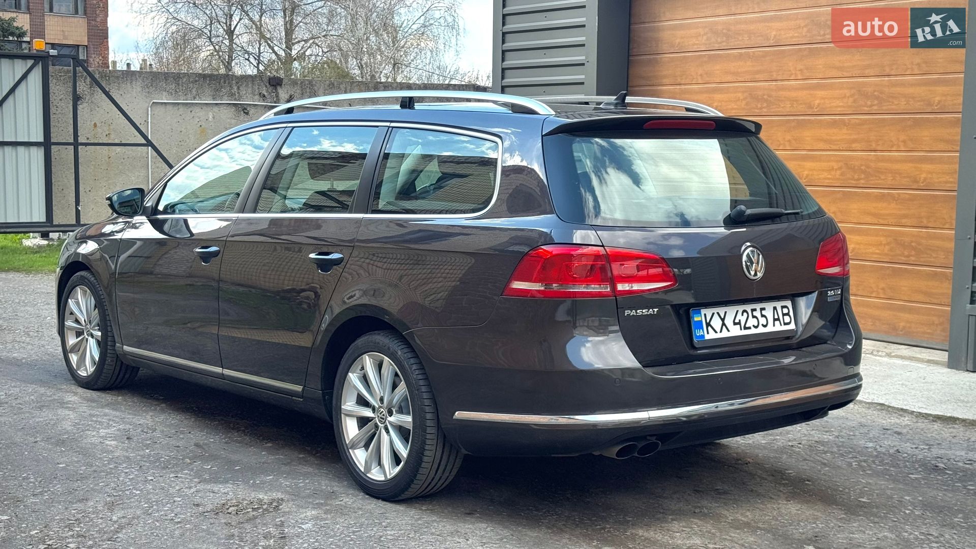 Volkswagen Passat 2011 VIN WVWZZZ3CZCE086972 фото оголошення 7 з 19
