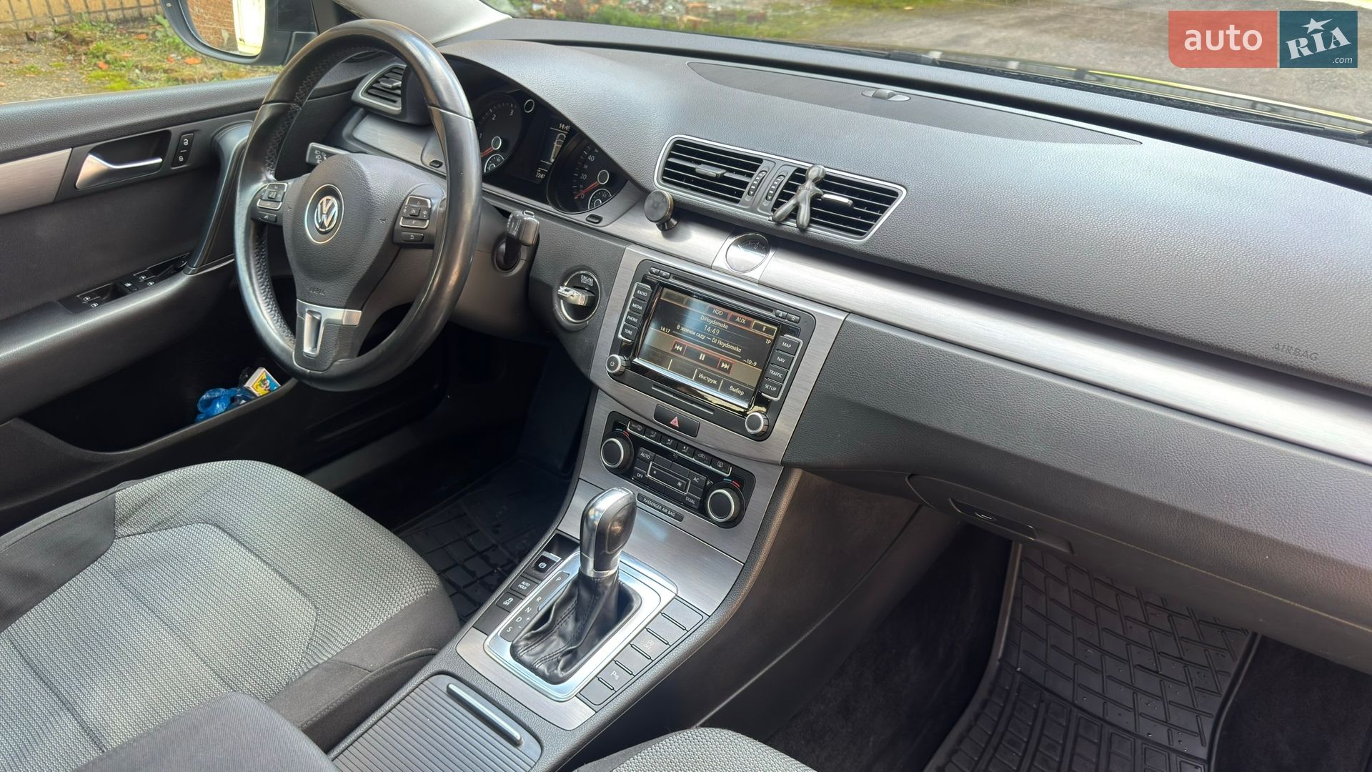 Volkswagen Passat 2011 VIN WVWZZZ3CZCE086972 фото оголошення 12 з 19