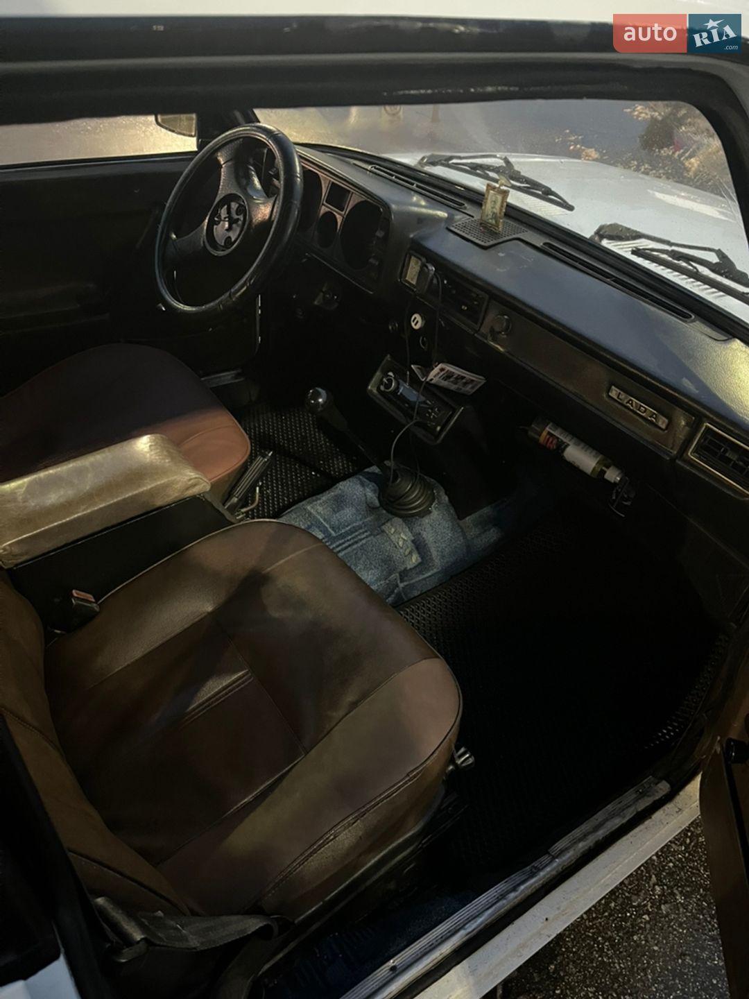 ВАЗ / Lada 2105 1986 VIN XTA210500H0840660 фото оголошення 8 з 16