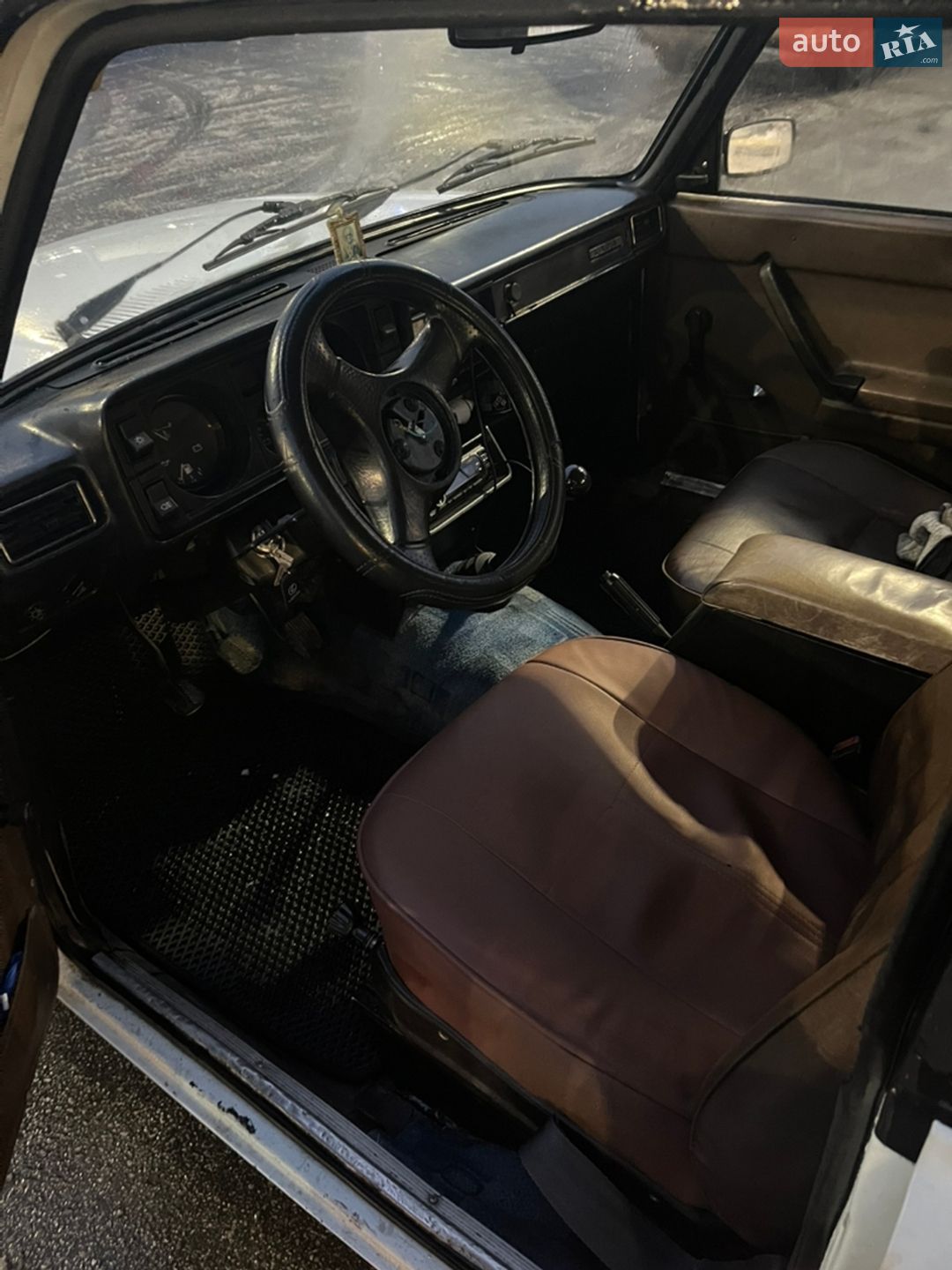 ВАЗ / Lada 2105 1986 VIN XTA210500H0840660 фото оголошення 7 з 16