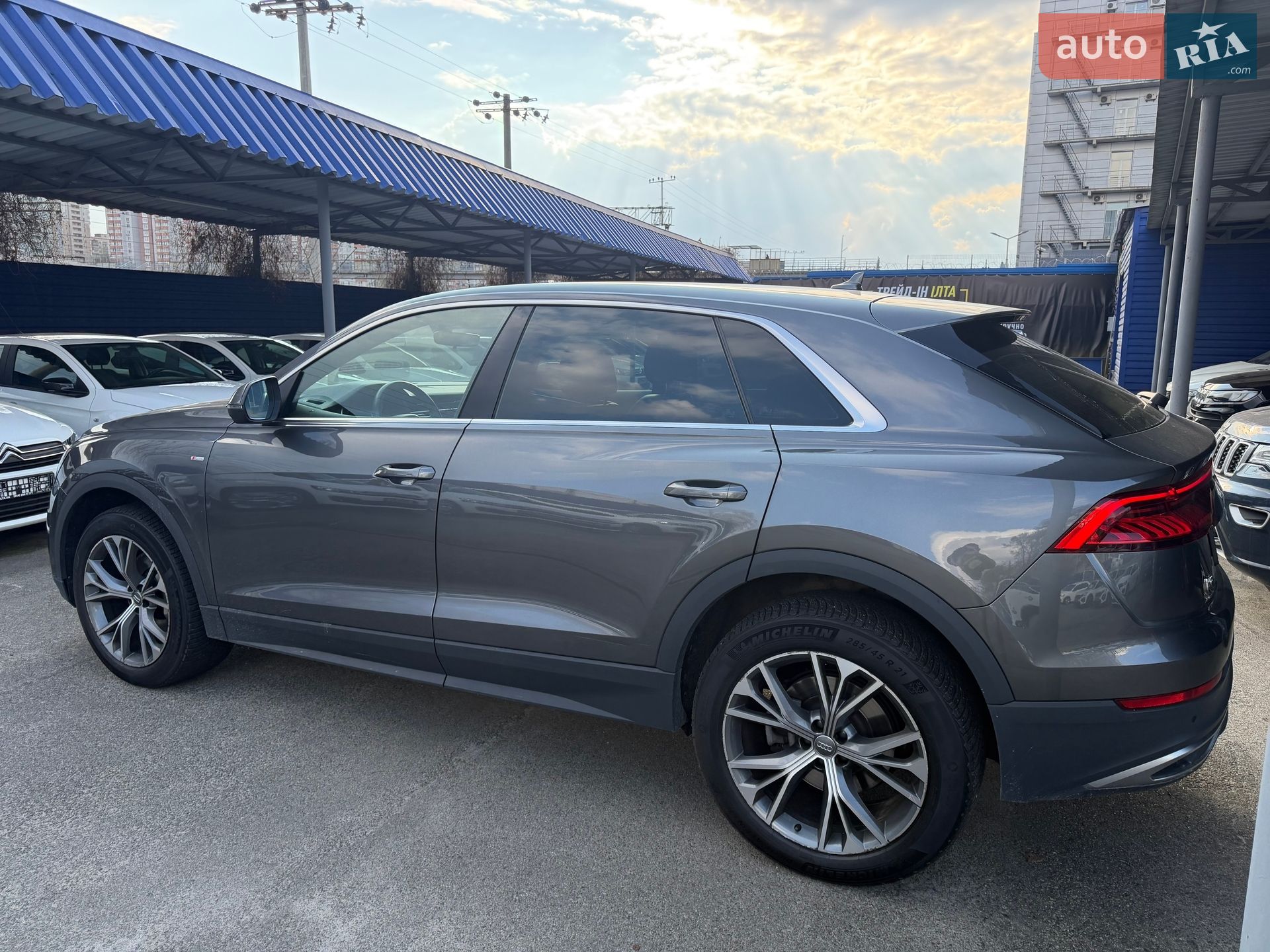 Audi Q8 2019 VIN WAUZZZF10LD009230 фото оголошення 9 з 11