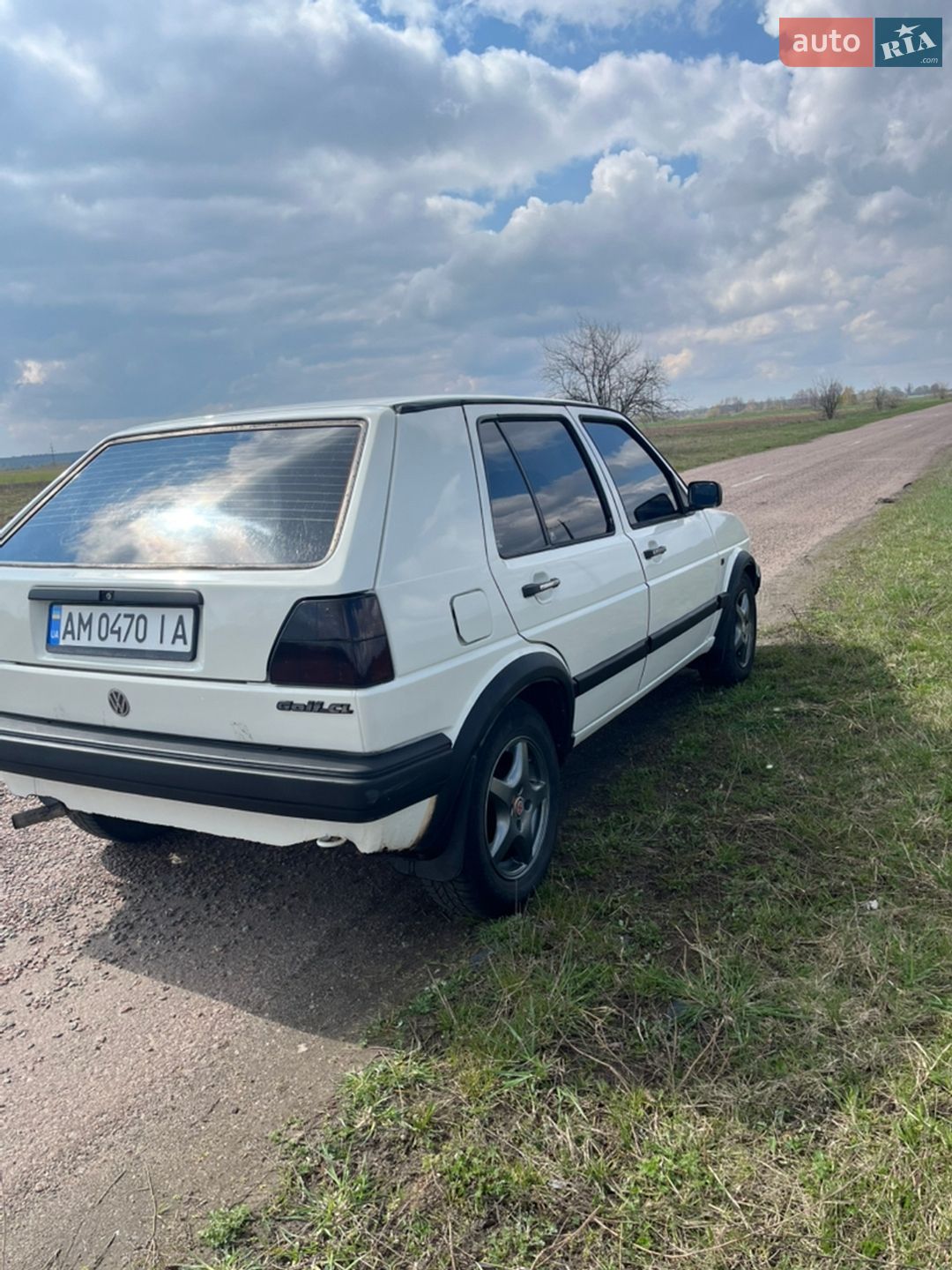 Volkswagen Golf 1989 VIN WVWZZZ1GZKB018405 фото оголошення 2 з 8