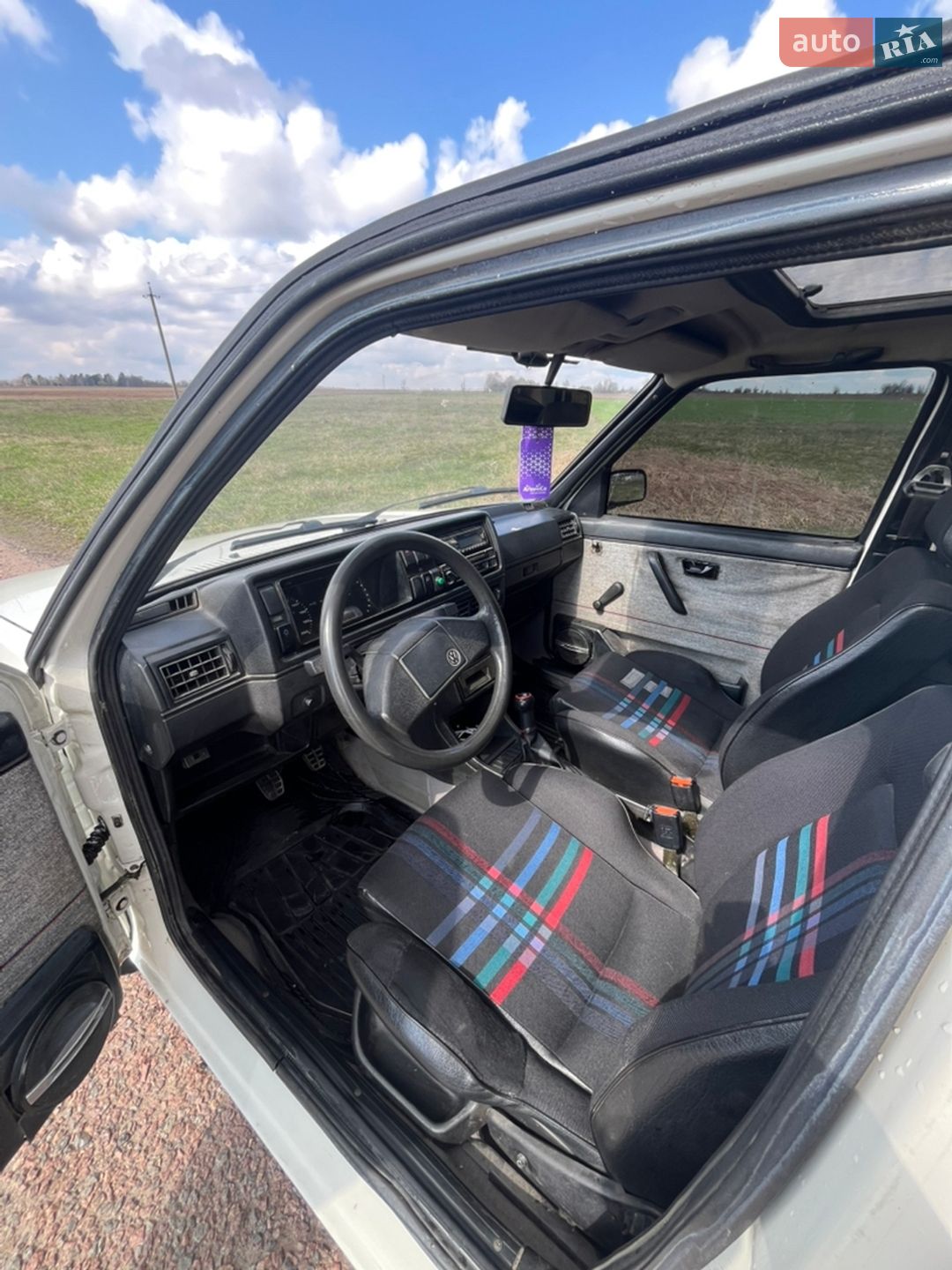 Volkswagen Golf 1989 VIN WVWZZZ1GZKB018405 фото оголошення 6 з 8