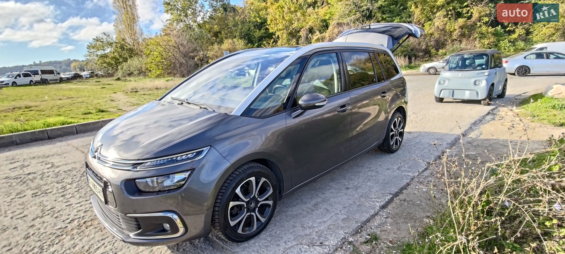 Citroen Grand C4 SpaceTourer 2019 VIN VF73AYHZRKJ762041 фото оголошення 19 з 45