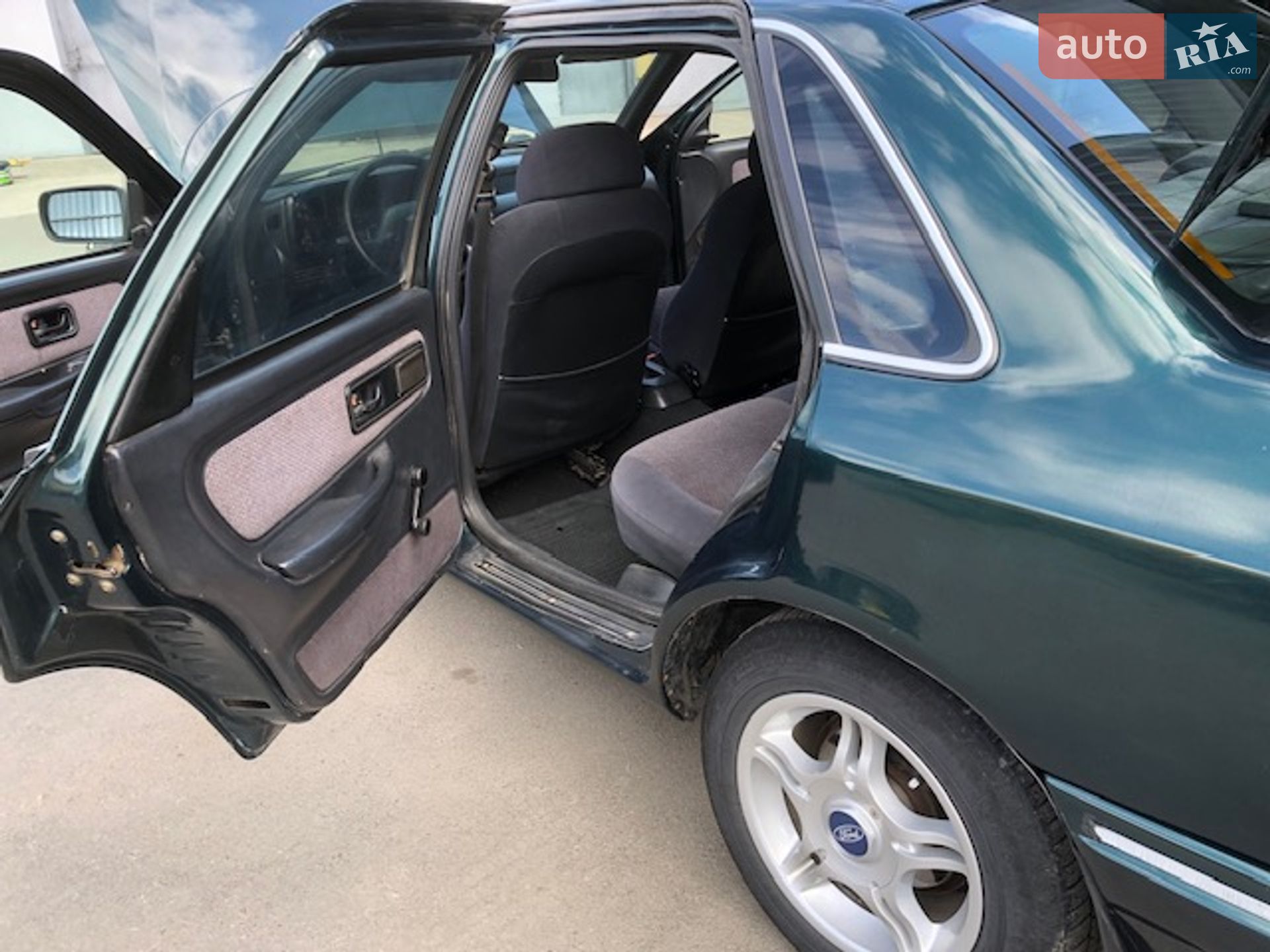 Ford Scorpio 1991 VIN WF0FXXGAGFMD54012 фото оголошення 16 з 21