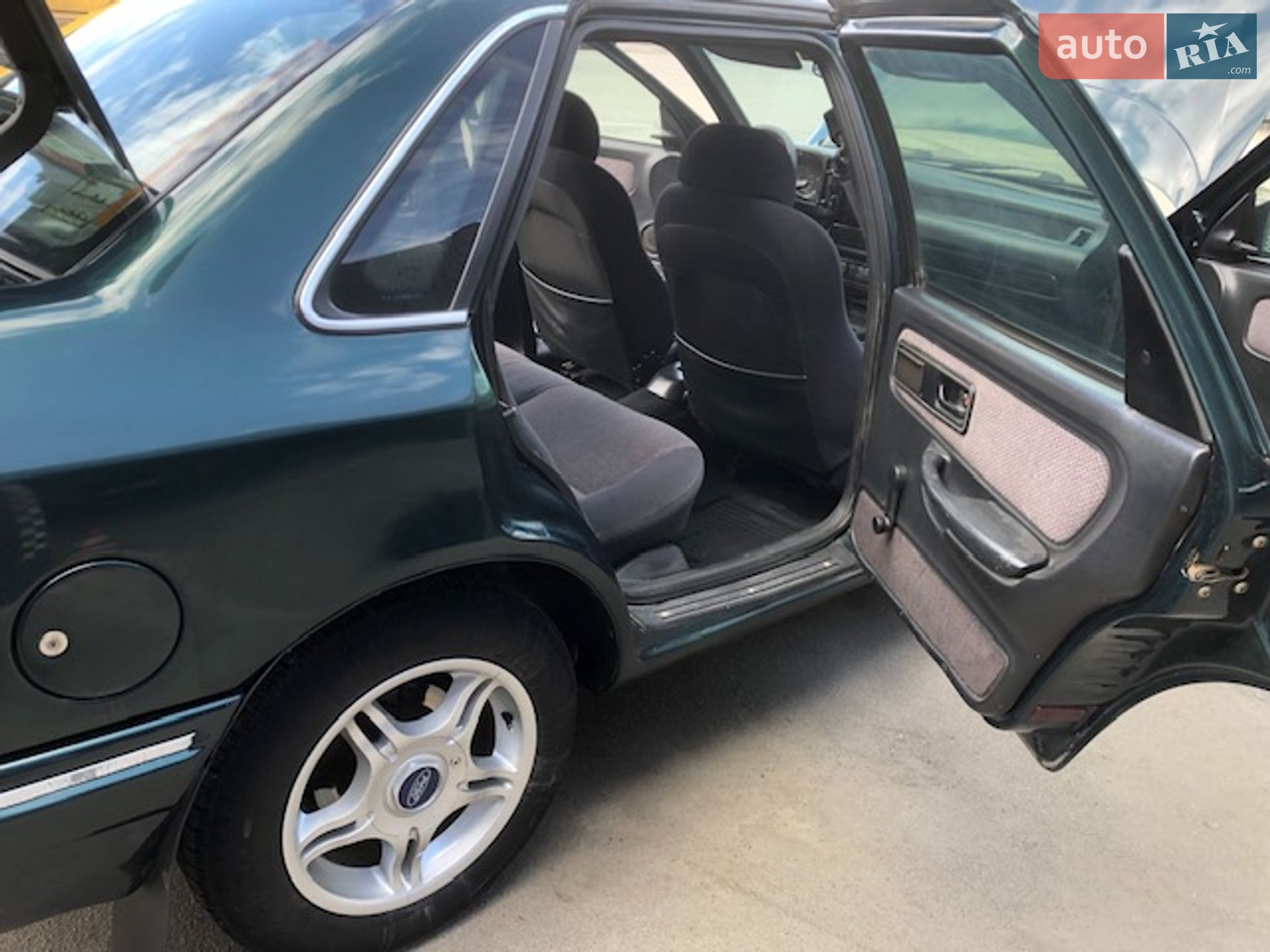Ford Scorpio 1991 VIN WF0FXXGAGFMD54012 фото оголошення 18 з 21