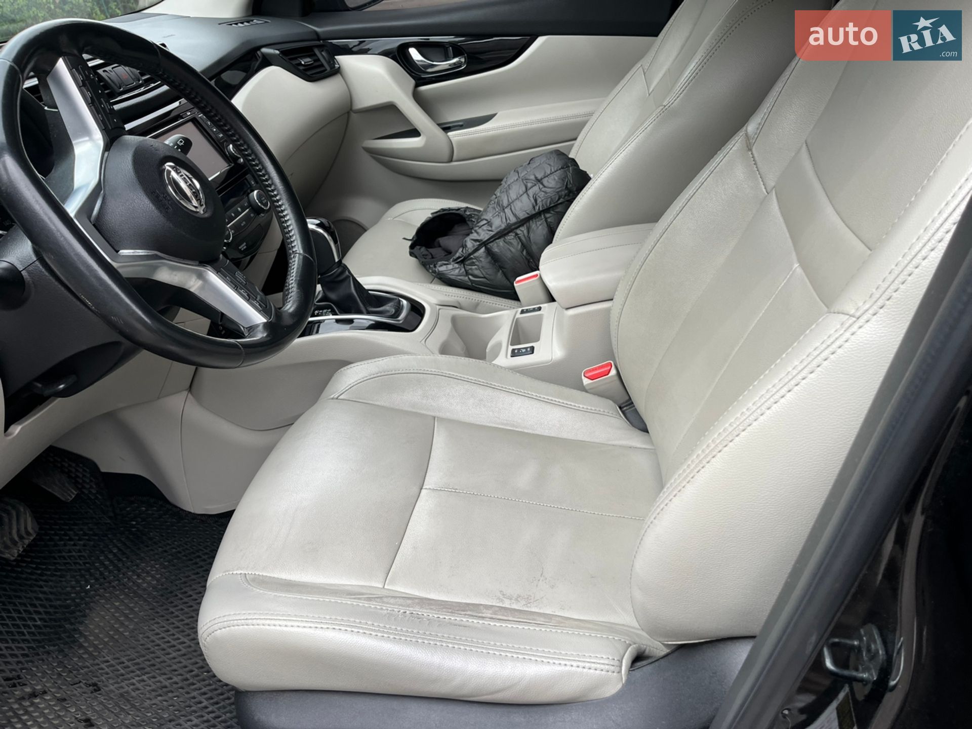 Nissan Rogue Sport 2017 VIN JN1BJ1CP5HW005985 фото оголошення 12 з 17