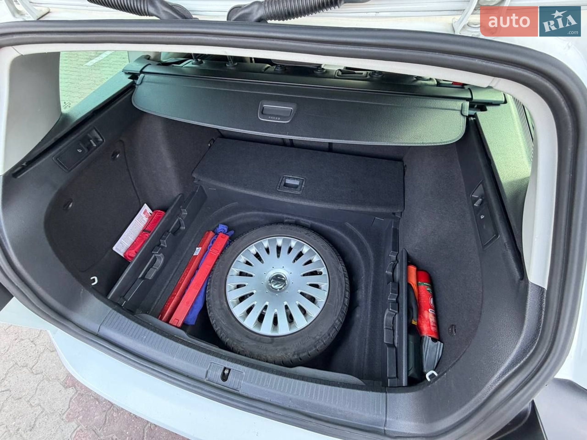 Volkswagen Golf 2015 VIN WVWZZZAUZFP590301 фото оголошення 5 з 30