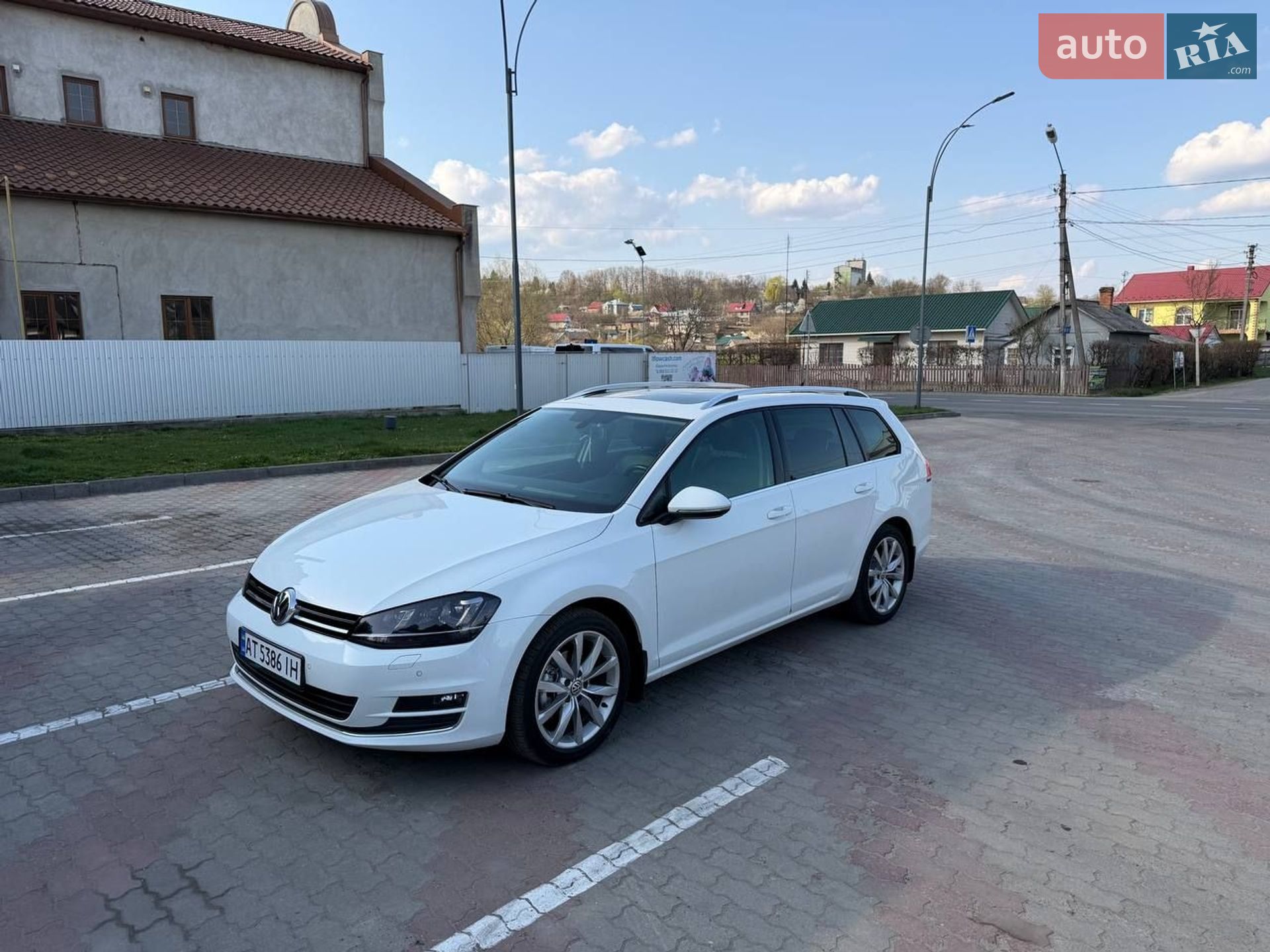Volkswagen Golf 2015 VIN WVWZZZAUZFP590301 фото оголошення 25 з 30