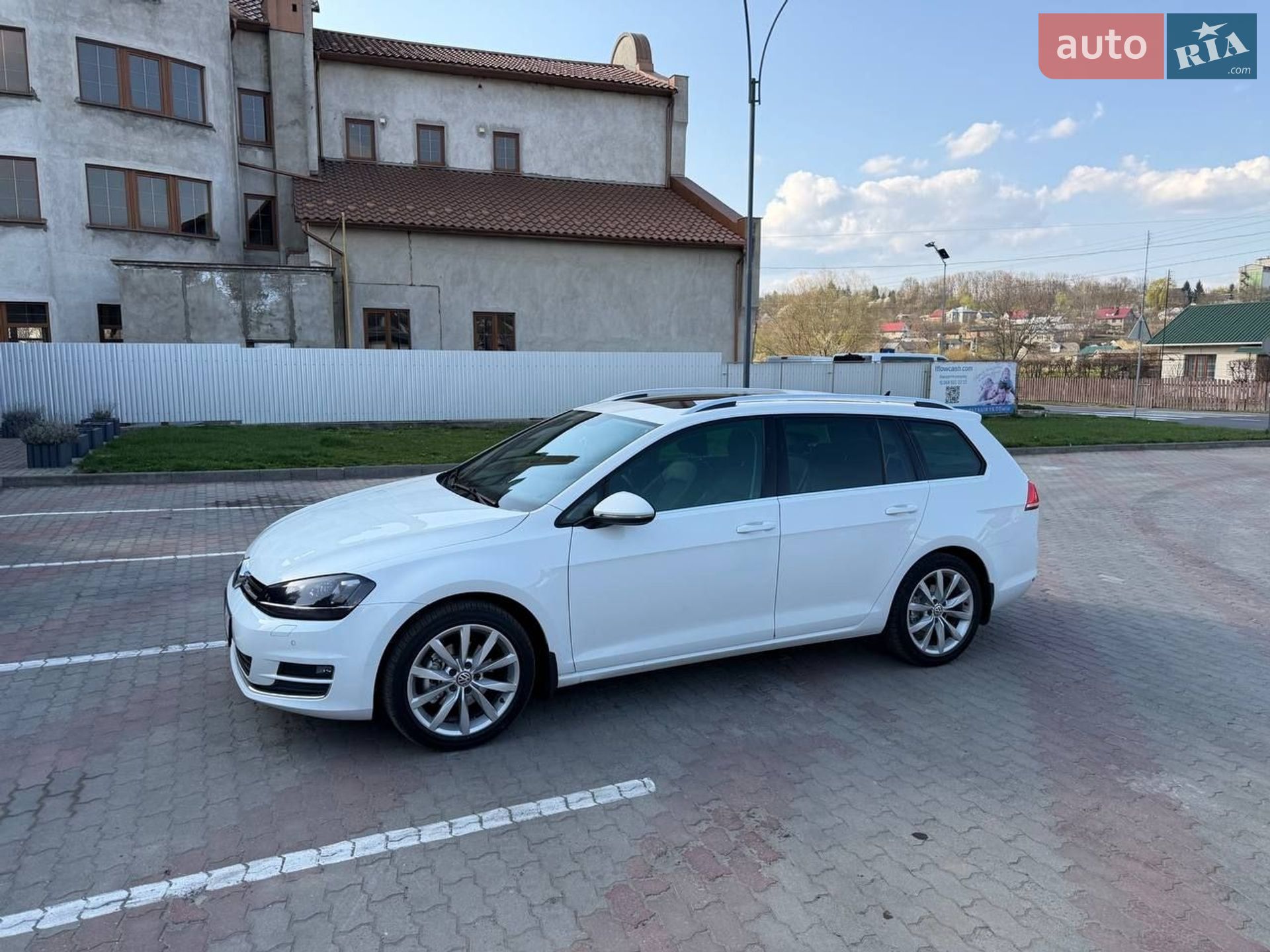 Volkswagen Golf 2015 VIN WVWZZZAUZFP590301 фото оголошення 3 з 30