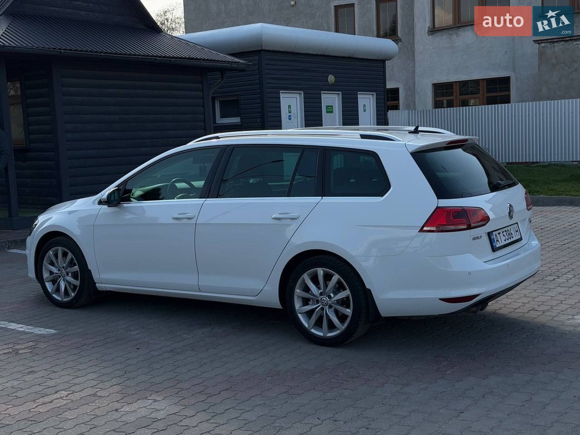 Volkswagen Golf 2015 VIN WVWZZZAUZFP590301 фото оголошення 28 з 30