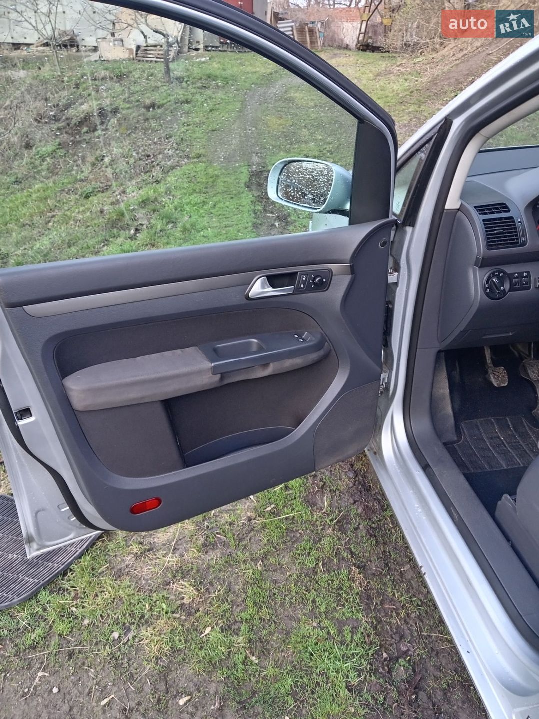 Volkswagen Touran 2007 VIN WVGZZZ1TZ8W089758 фото оголошення 6 з 23