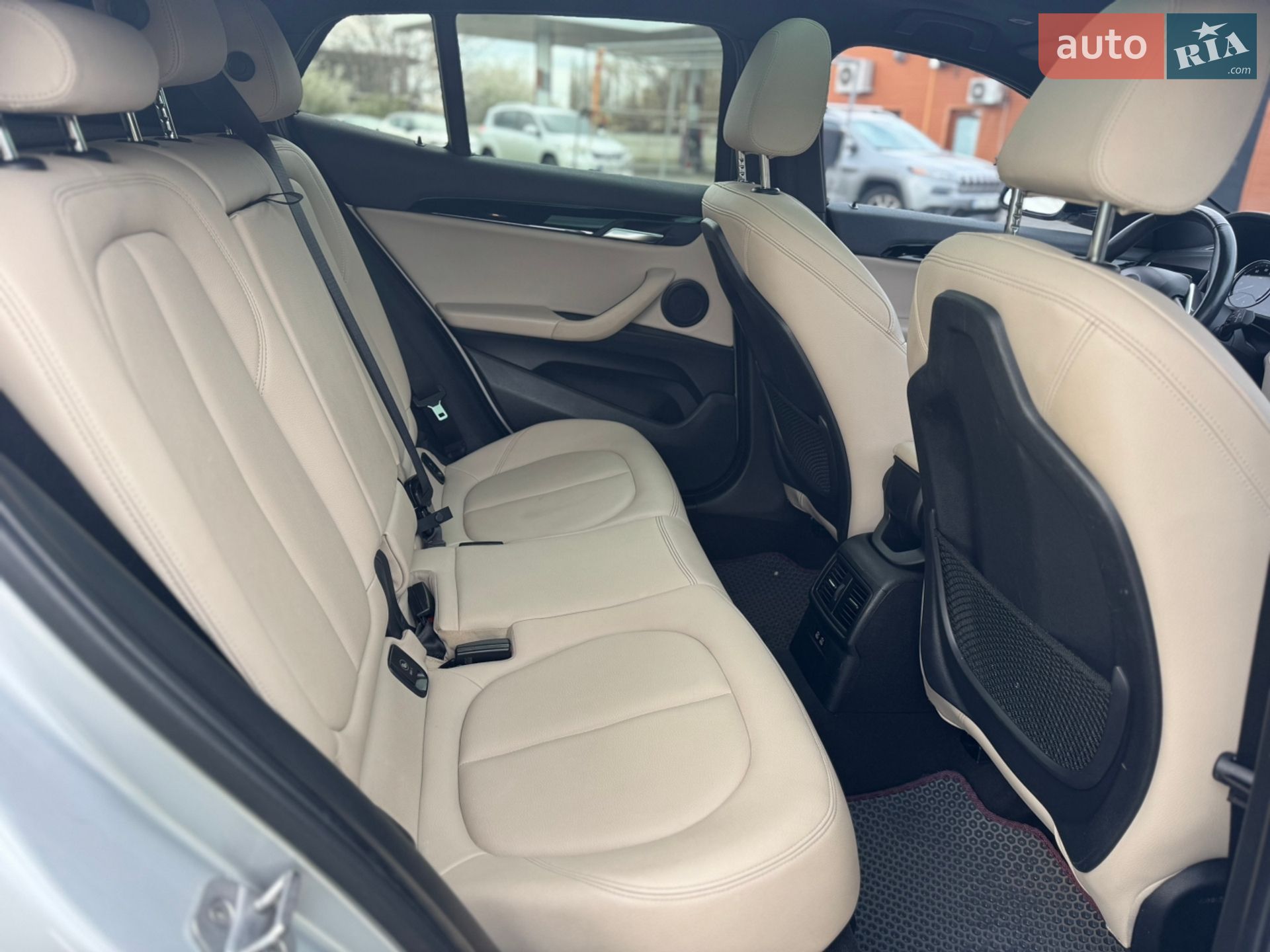 BMW X2 2018 VIN WBXYJ3C38JEP75774 фото оголошення 14 з 26