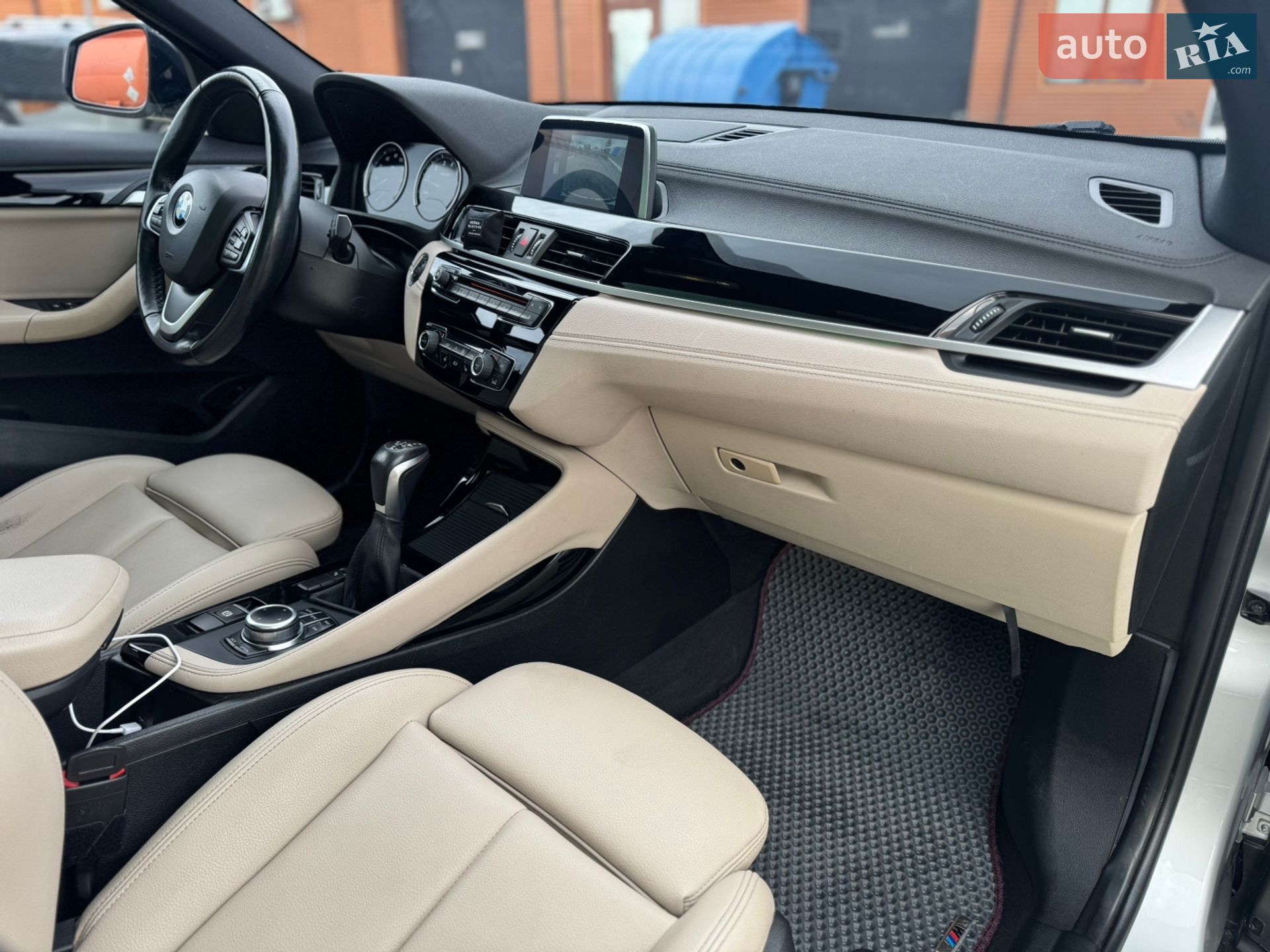 BMW X2 2018 VIN WBXYJ3C38JEP75774 фото оголошення 16 з 26