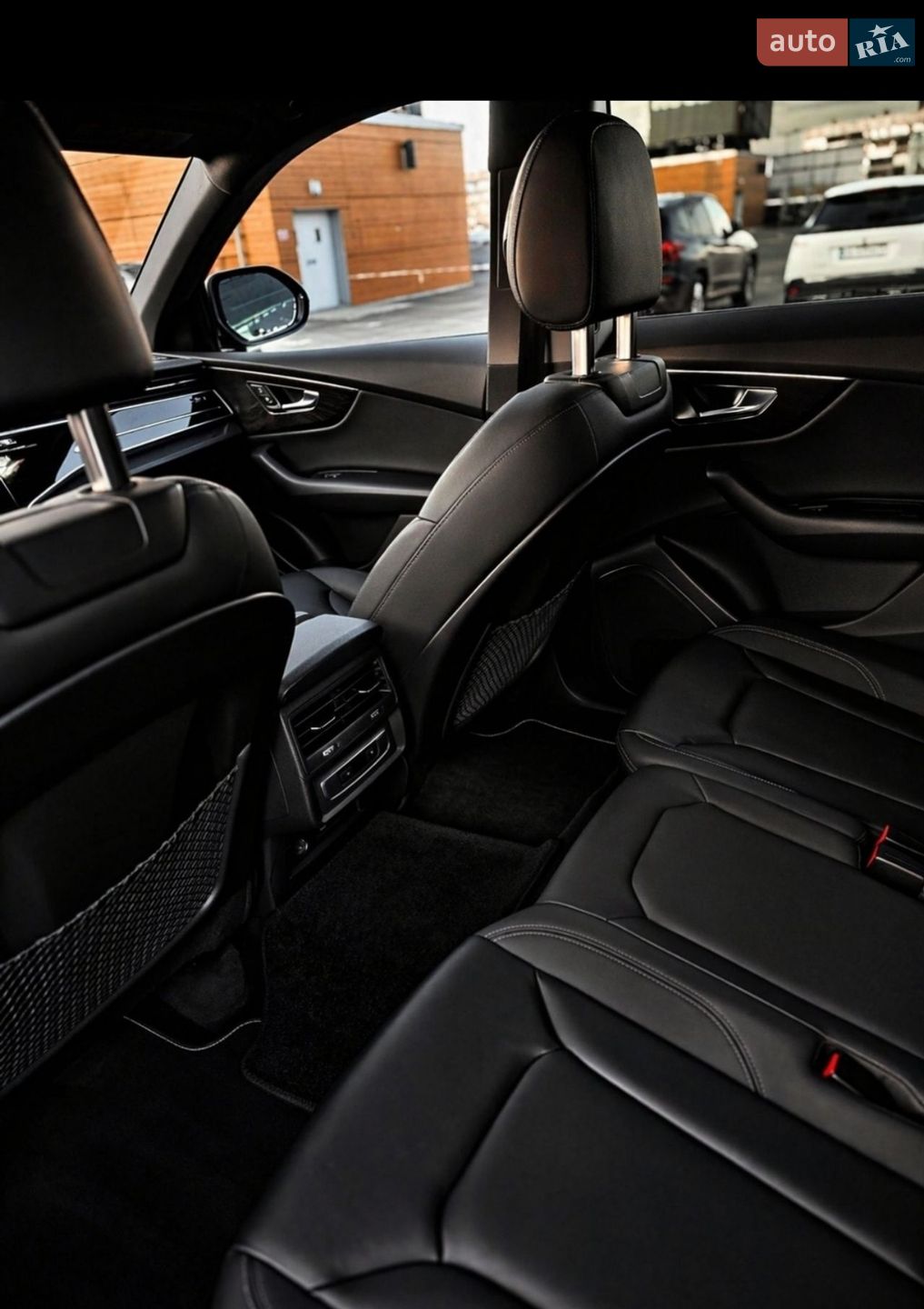 Audi Q8 2022 VIN WA1AVBF18PD012590 фото оголошення 14 з 14
