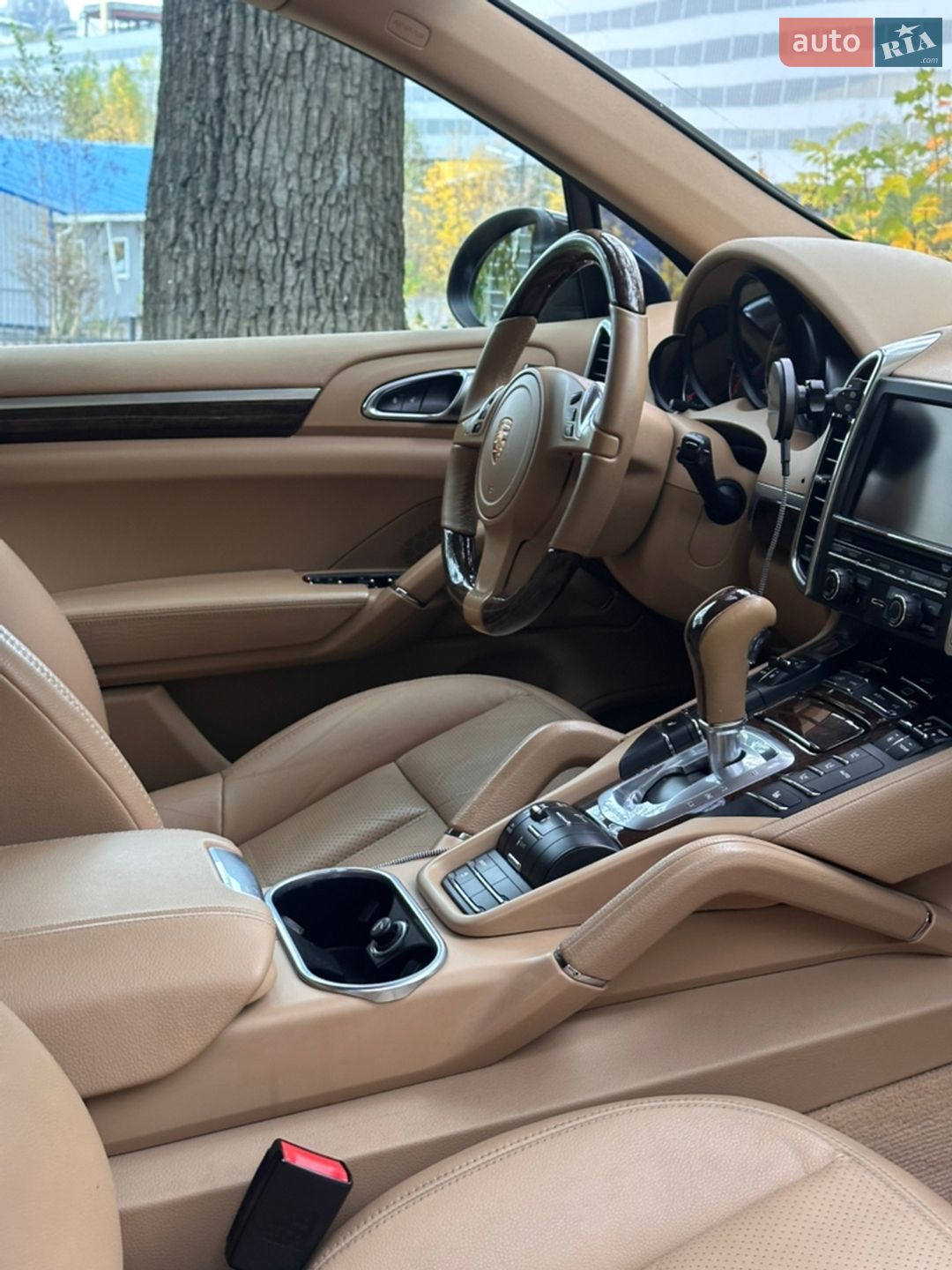 Porsche Cayenne 2013 VIN WP1ZZZ92ZELA38318 фото оголошення 28 з 30