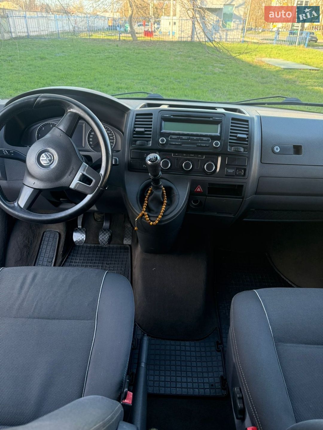 Volkswagen Multivan 2011 VIN WV2ZZZ7HZBH092783 фото оголошення 11 з 15