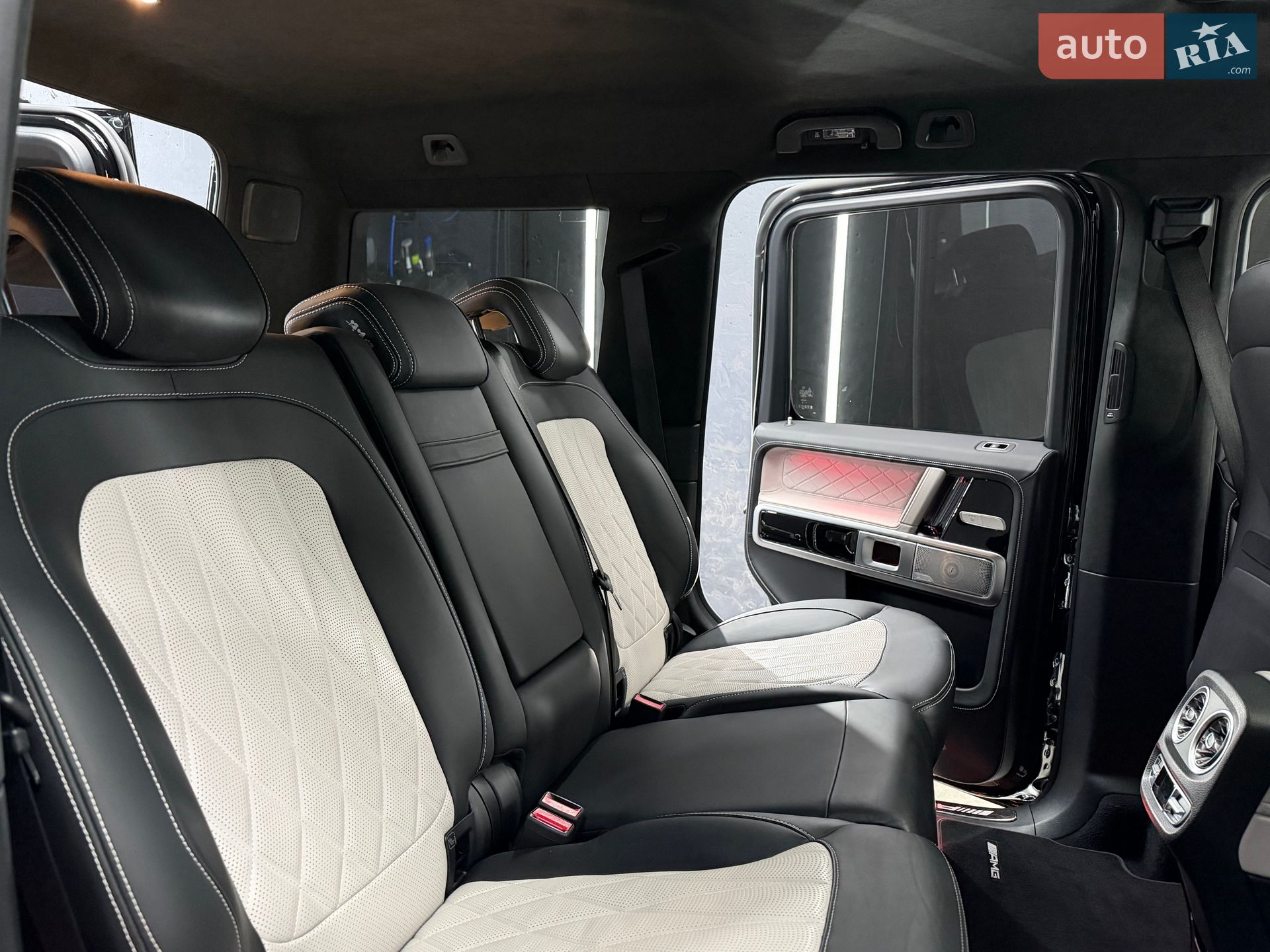 Mercedes-Benz G-Class 2020 VIN W1N4632761X356944 фото оголошення 98 з 108