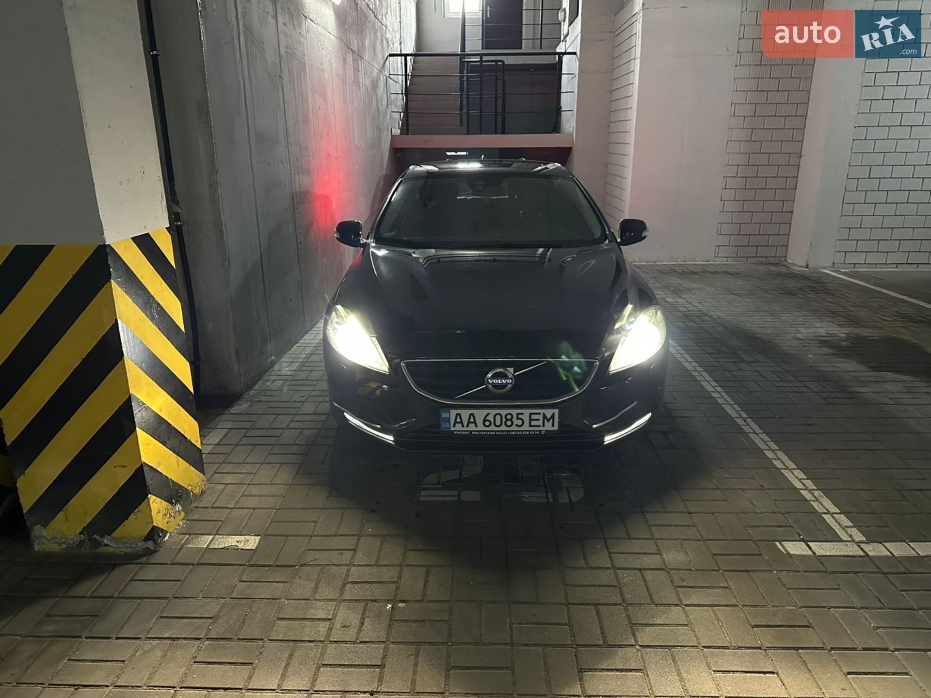 Volvo V40 2015 VIN YV1MVA8LDF2239687 фото оголошення 22 з 24