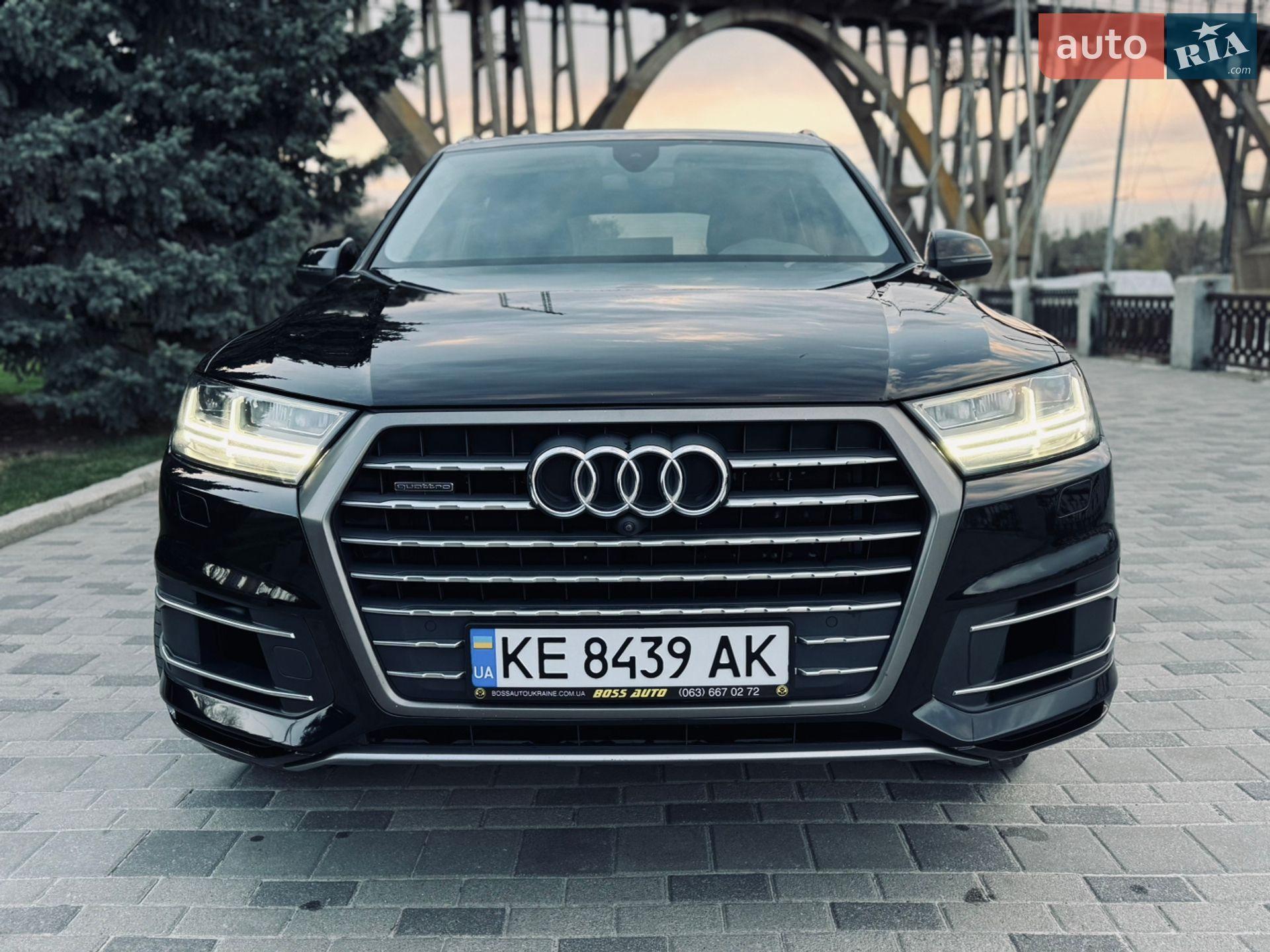 Audi Q7 2016 VIN WA1LAAF77HD026078 фото оголошення 3 з 46