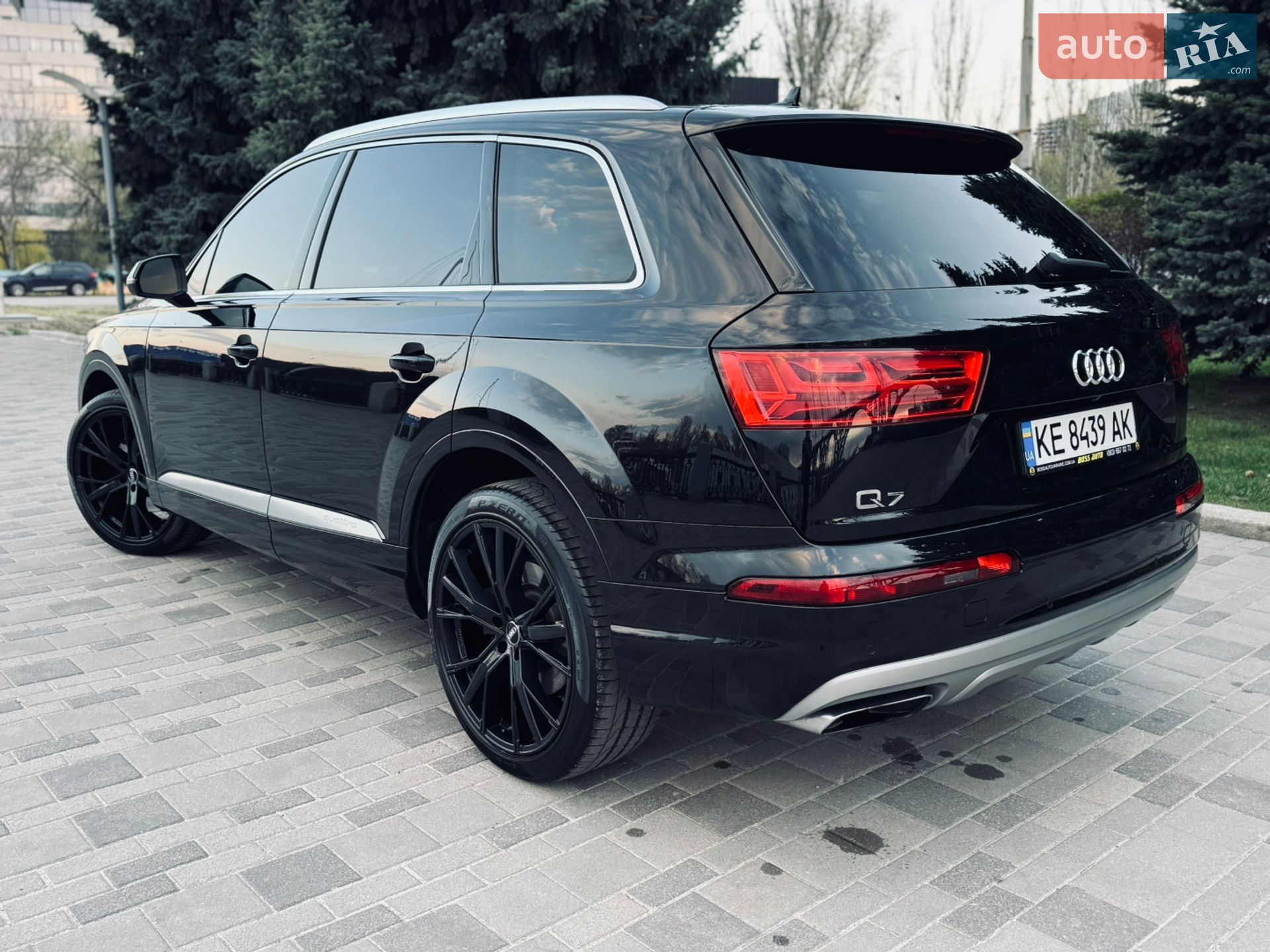 Audi Q7 2016 VIN WA1LAAF77HD026078 фото оголошення 7 з 46